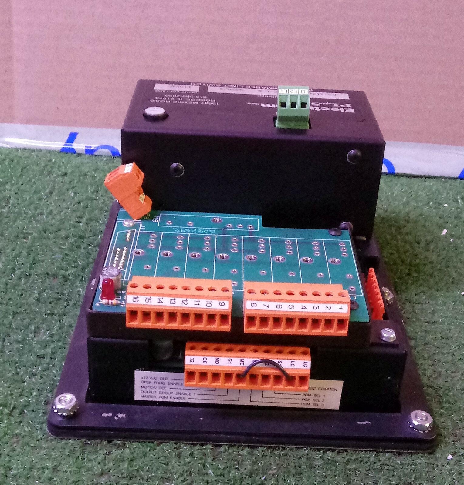 1 USED ELECTRO CAM PS-5124-10-M09-C-L-R PROGRAMMABLE LIMIT SWITCH **MAKE OFFER**