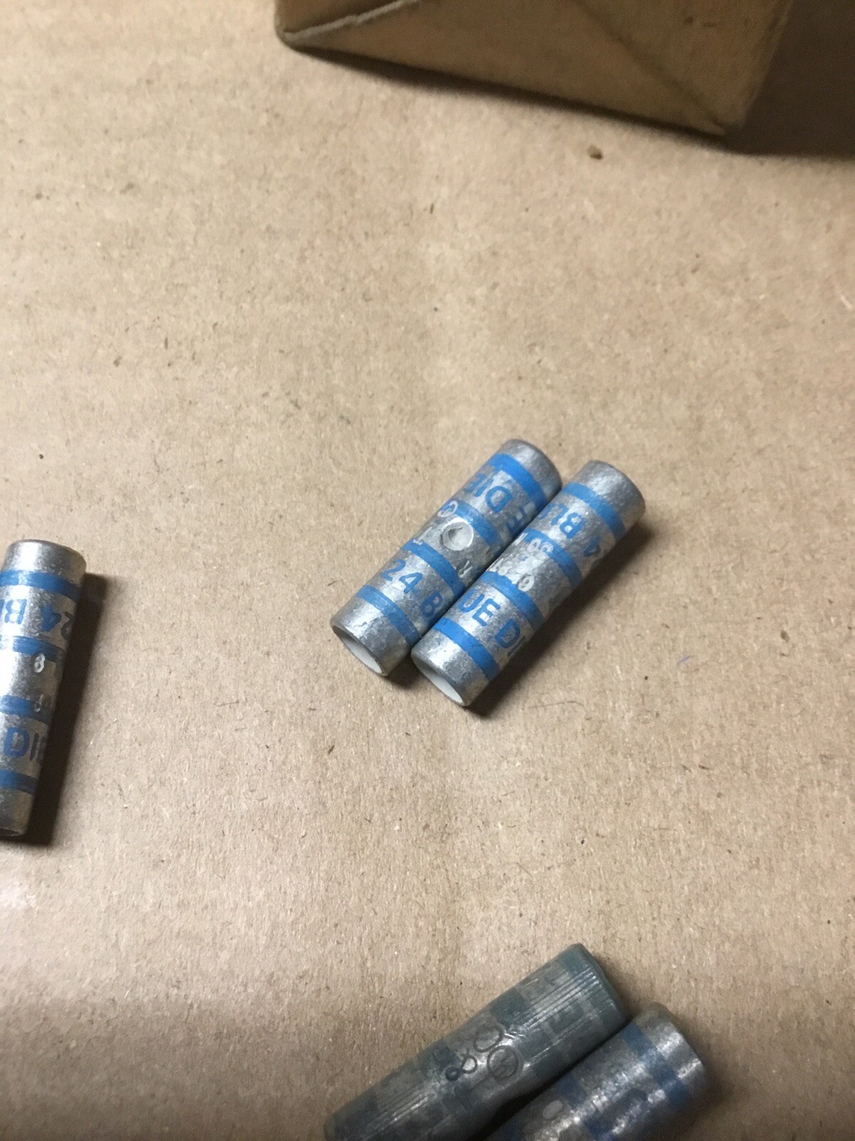 THOMAS & BETTS CONNECTOR Short Barrel,Blue,6AWG 54505 #6 Str 24 Die SP (10 pcs)