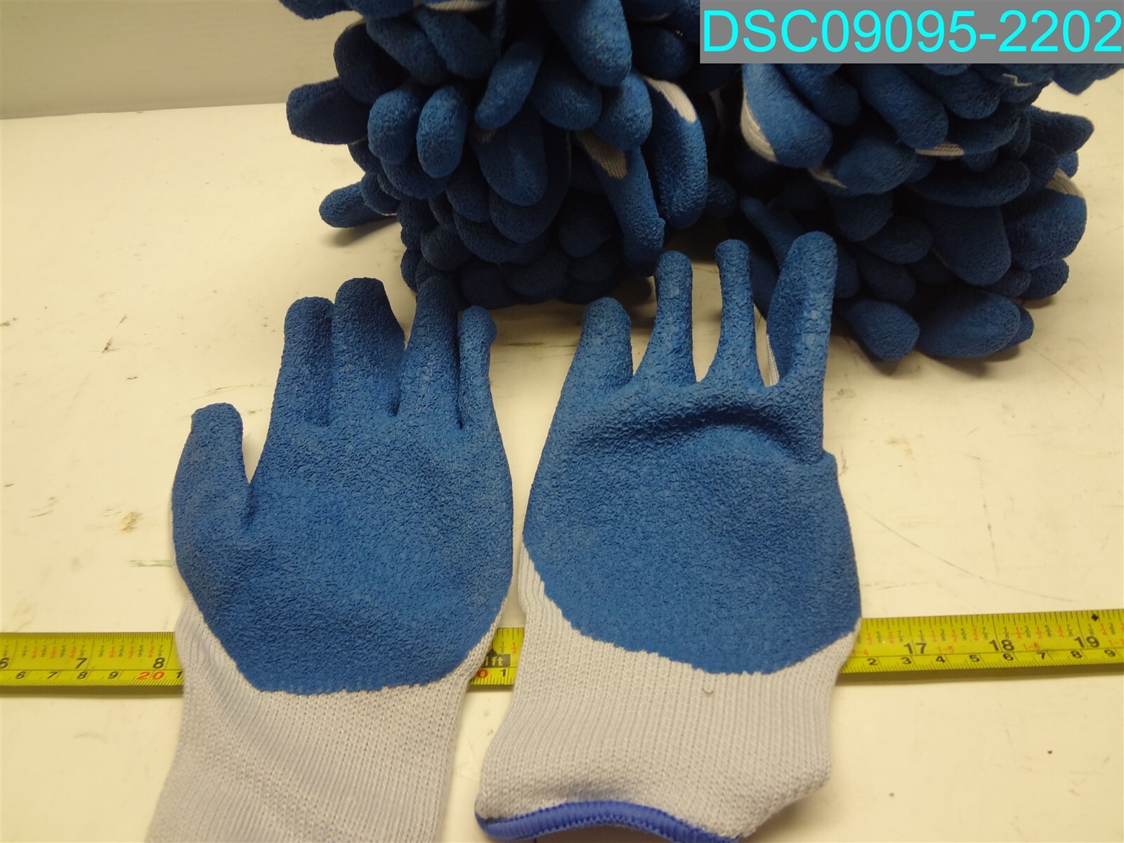 QTY=12: 06-011 ARMOR Work Gloves Coated Palm Grip Protective Cut Resistant LARGE