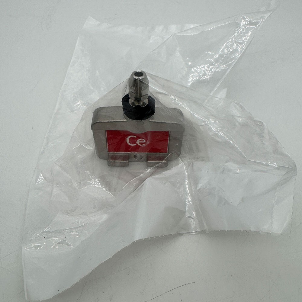 440T-AKEYE10CE Key Trapped Key Interlock New Original 440TAKEYE10CE