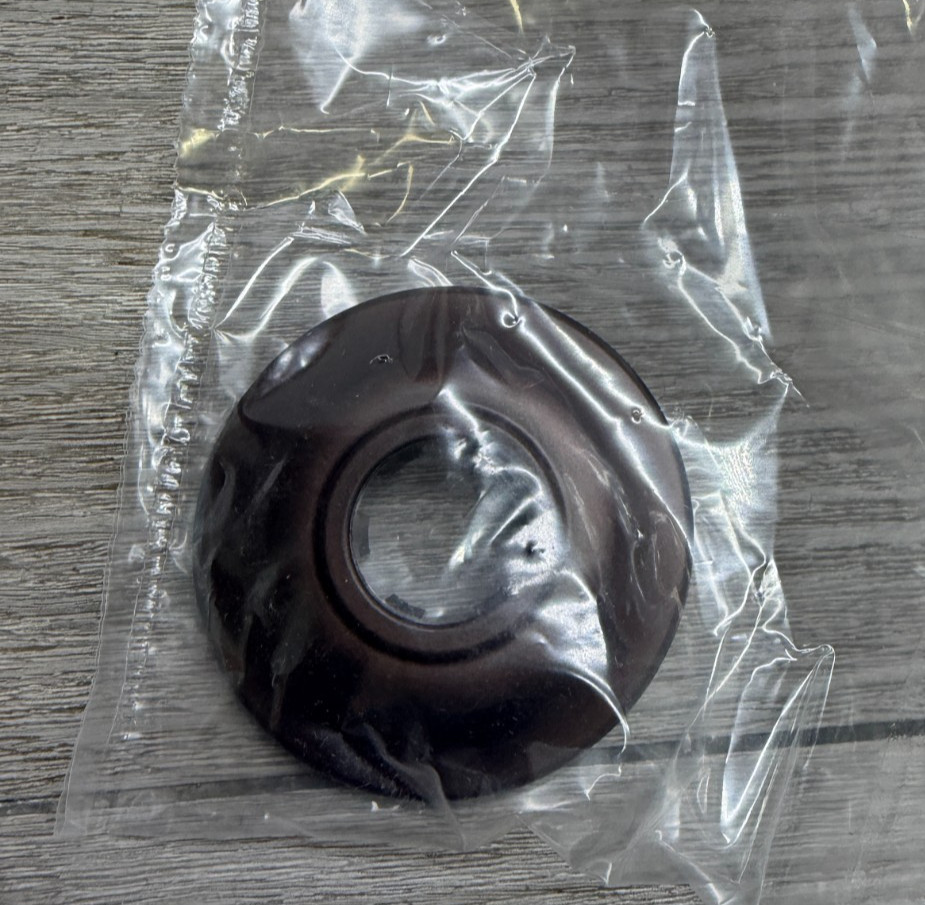Moen AT2199ORB Shower Arm Flange in Oil Rubbed Bronze