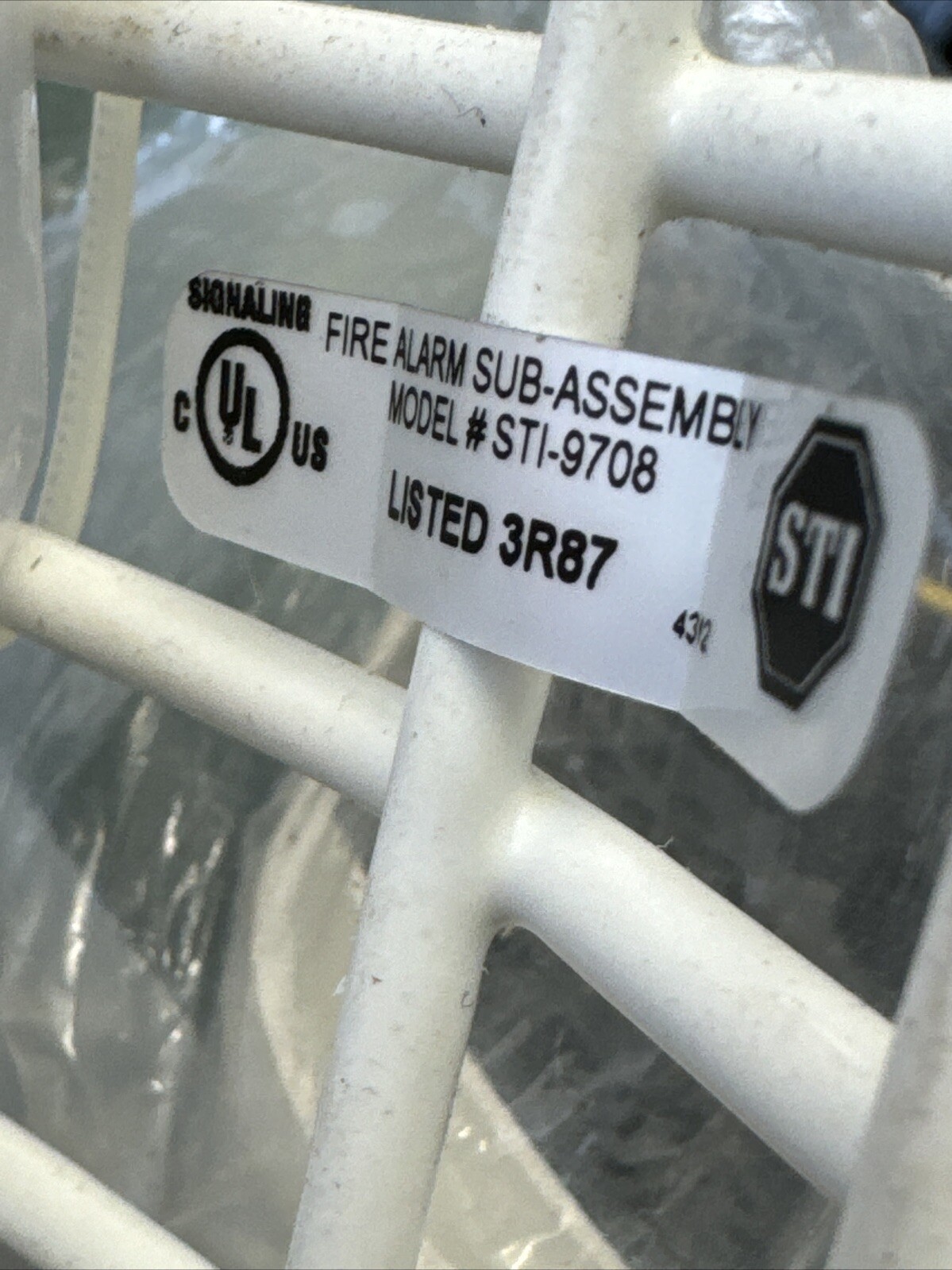 STI-9708 Safety Technology International 9Ga White Wire Cage