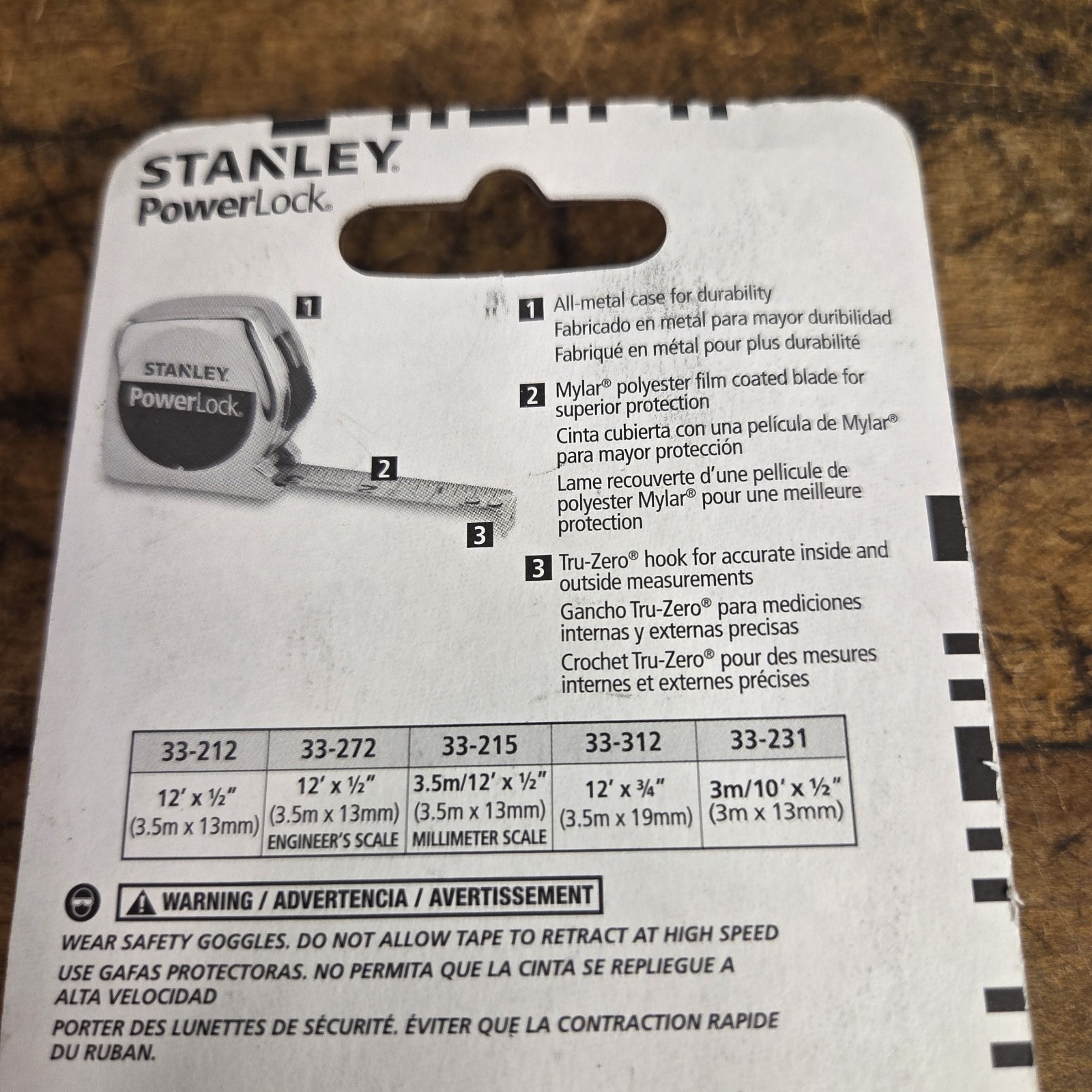 Stanley 33-272 Tape Measure (Inch Measurement): 12′ Long x 1/2″ Wide Blade