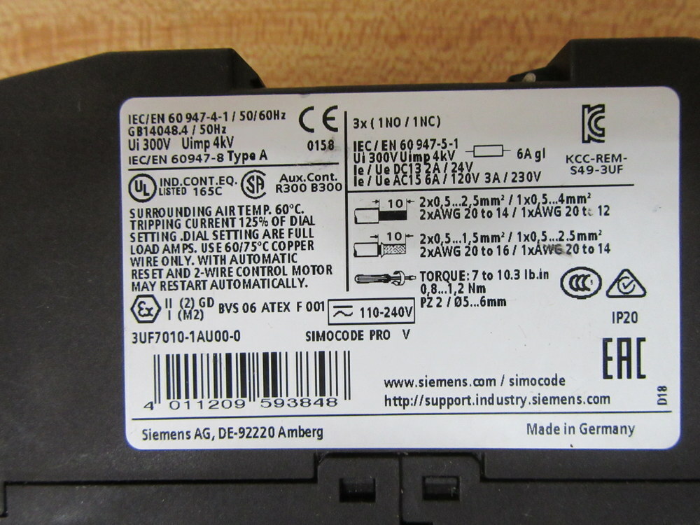 Siemens 3UF7010-1AU00-0 Relay Motor Control W/O Terminal Blocks