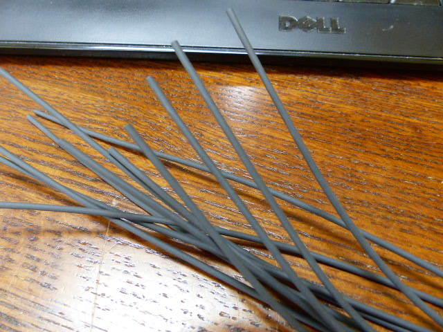 3M F221B1/16BK100 Qty of 1 per Lot 24 ft HEATSHRINK 1/16IN X 4FT BLACK 6 sticks