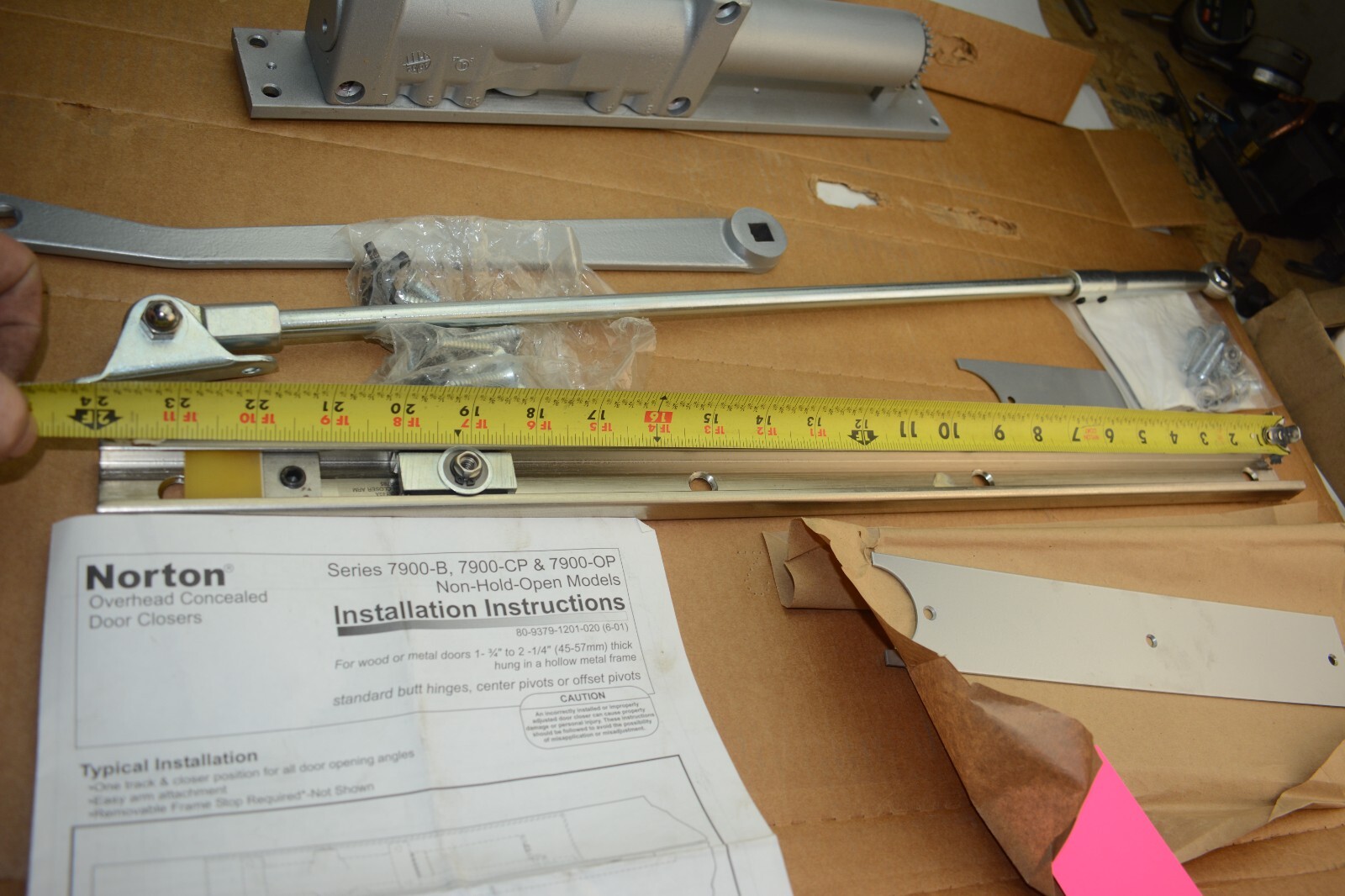 7905-689-RH Norton 7900 Series Overhead Concealed Closer Spring Size 5 in Alumi