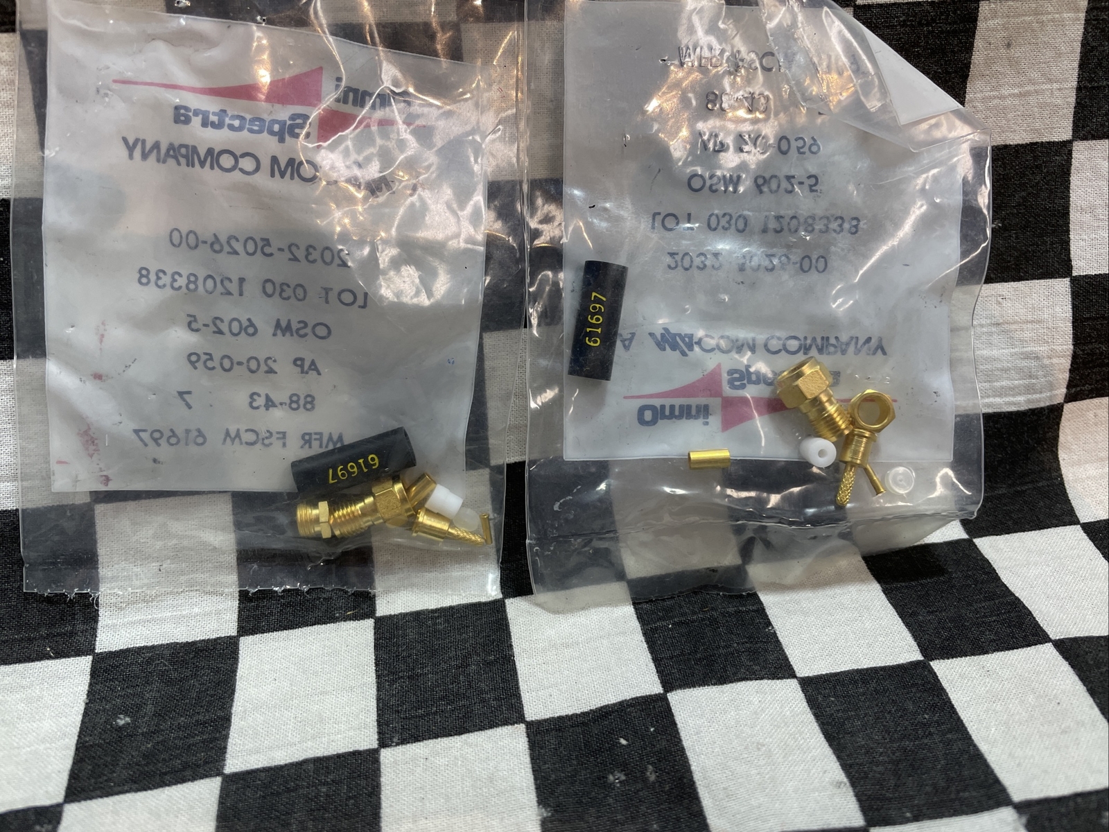 Omni Spectra 2032-5026-00, AP20-059, Straight Cable Plug, LOT OF 2, SHIPSAMEDAY