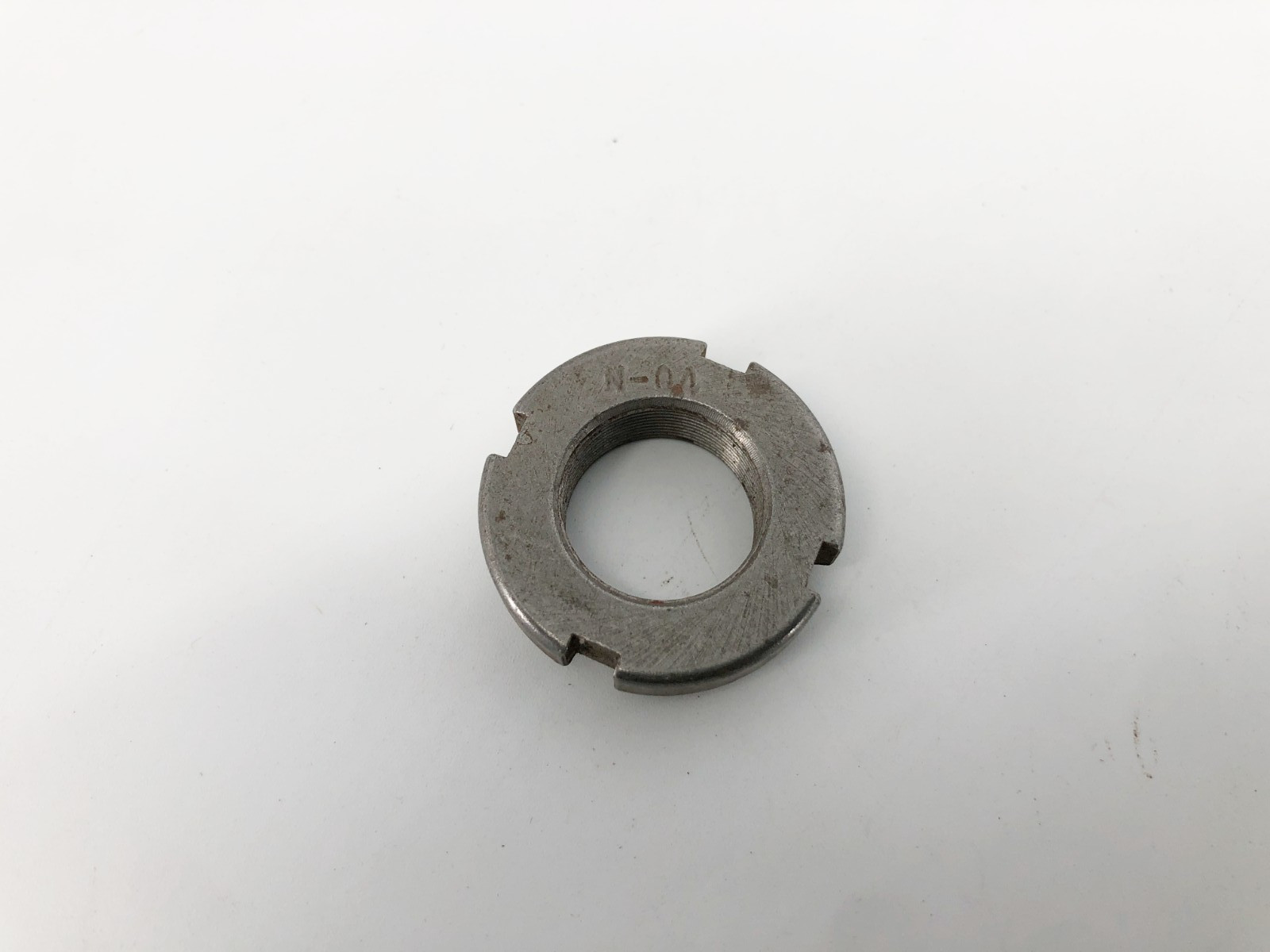 Lot of 7 New N-04 Lock Nuts 0.781-32 Thread 1.3750″ OD – No Box