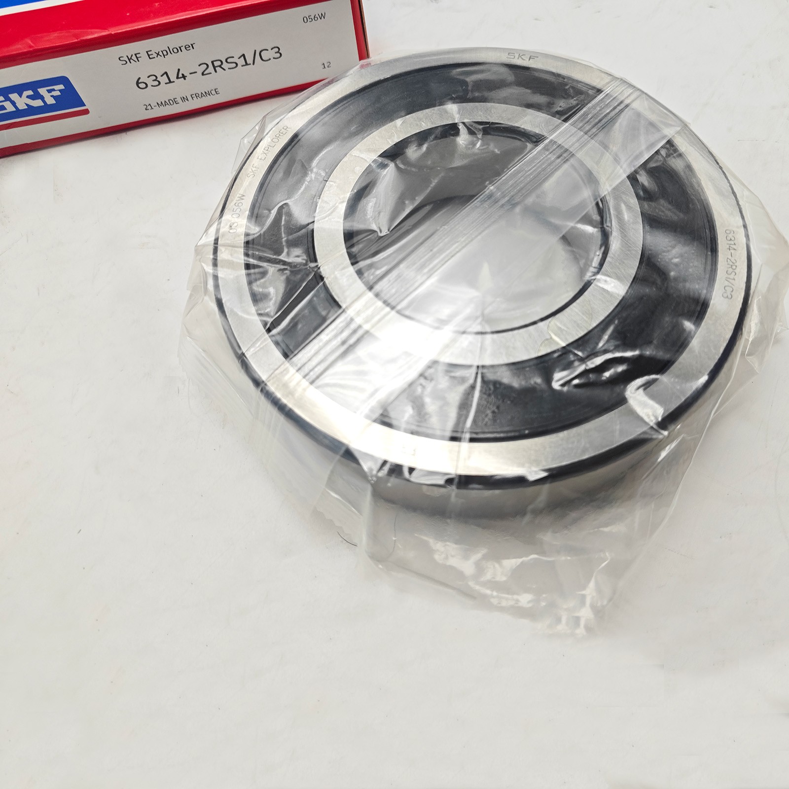 Brand new Bearing Rubber Seals 63142RS1C3 for SKF 6314 2RS1 C3 70x150x35 mm