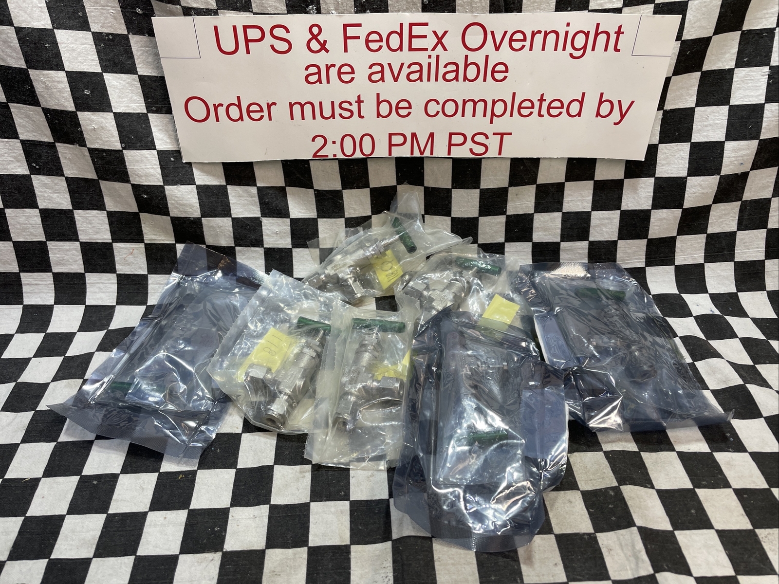 Swagelok ANGLE VALVE FORGED 1/4″, SS-4JBAR, SS4JBAR, LOT OF 7, SHIPSAMEDAY#118Q1