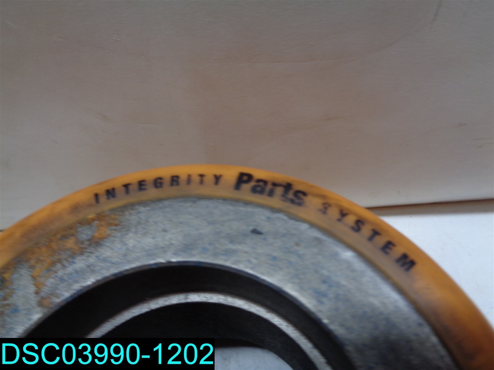 CROWN FORKLIFT WHEEL 302 COMPOUND ORANGE 5″ X 3-1/2″ X 3″ Integrity Parts System