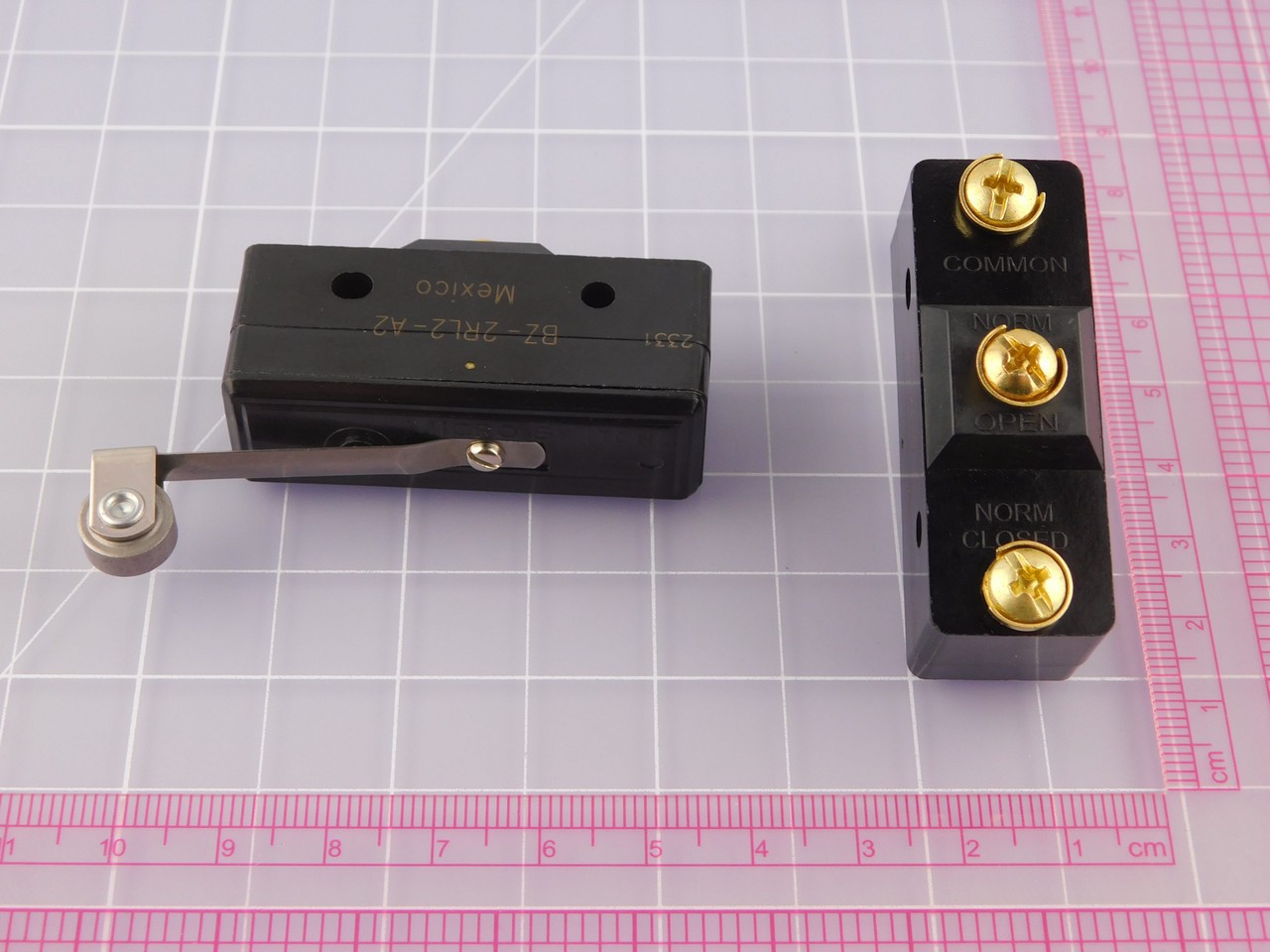 Lot of 9 HONEYWELL BZ-2RL2-A2 SWITCH SNAP ACTION SPDT 15A 125V