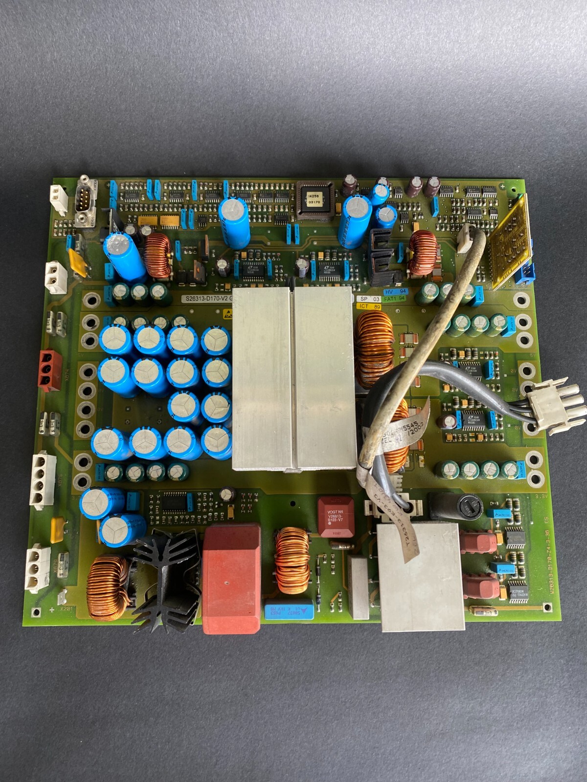 Siemens BOARD S26313-D170-V2 GS1 SVBCM ZZ/PD C108