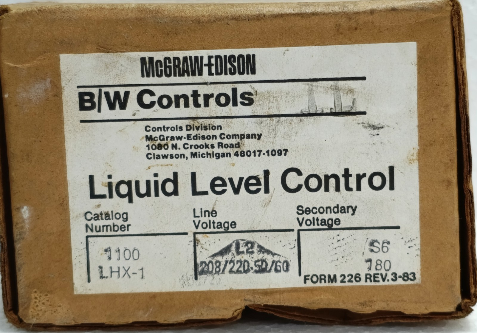 MCGRAW EDISON B/W CONTROLS 1100 LHX-1 TYPE LX1 LIQUID LEVEL RELAY 208/240V