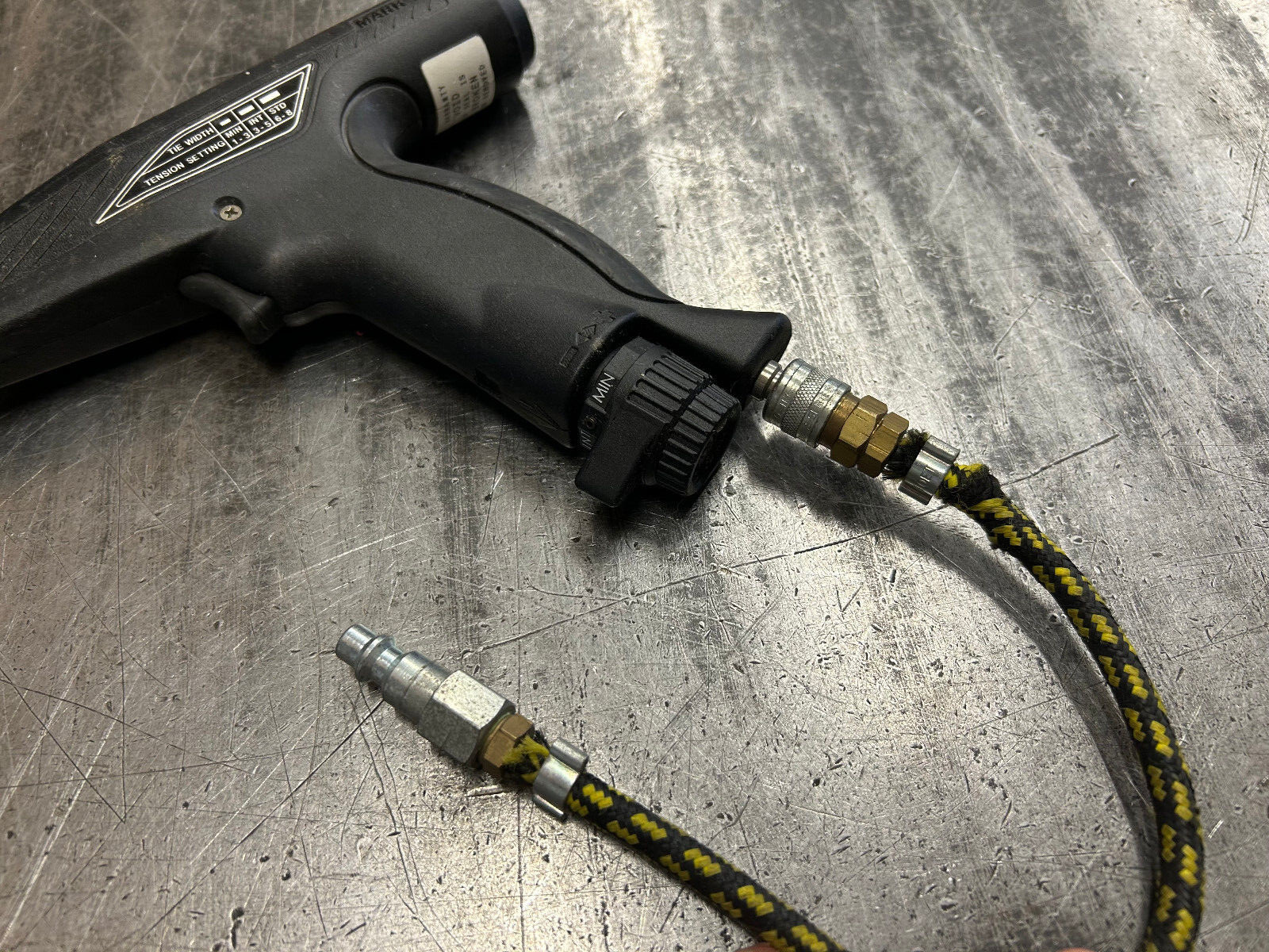 Hellermann Tyton MK7P Pneumatic Cable Tie Cut Off Tensioning Tool s/n-P11299