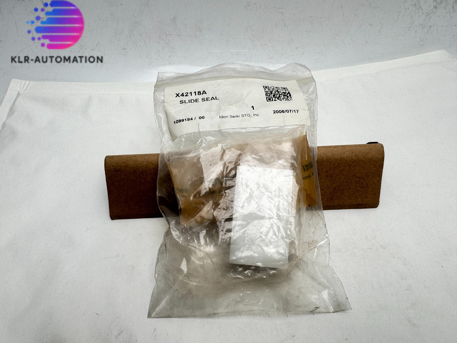 Mori Seiki X42118A Slide Seal 1099184 / 00 CNC Sealing Joint – NEW
