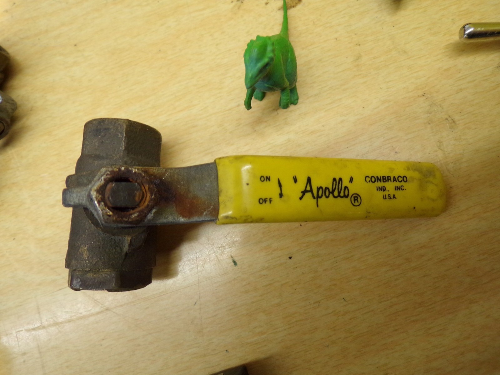 Apollo 600 WOG 3/8″ Fitting Ball Valve *FREE SHIPPING*
