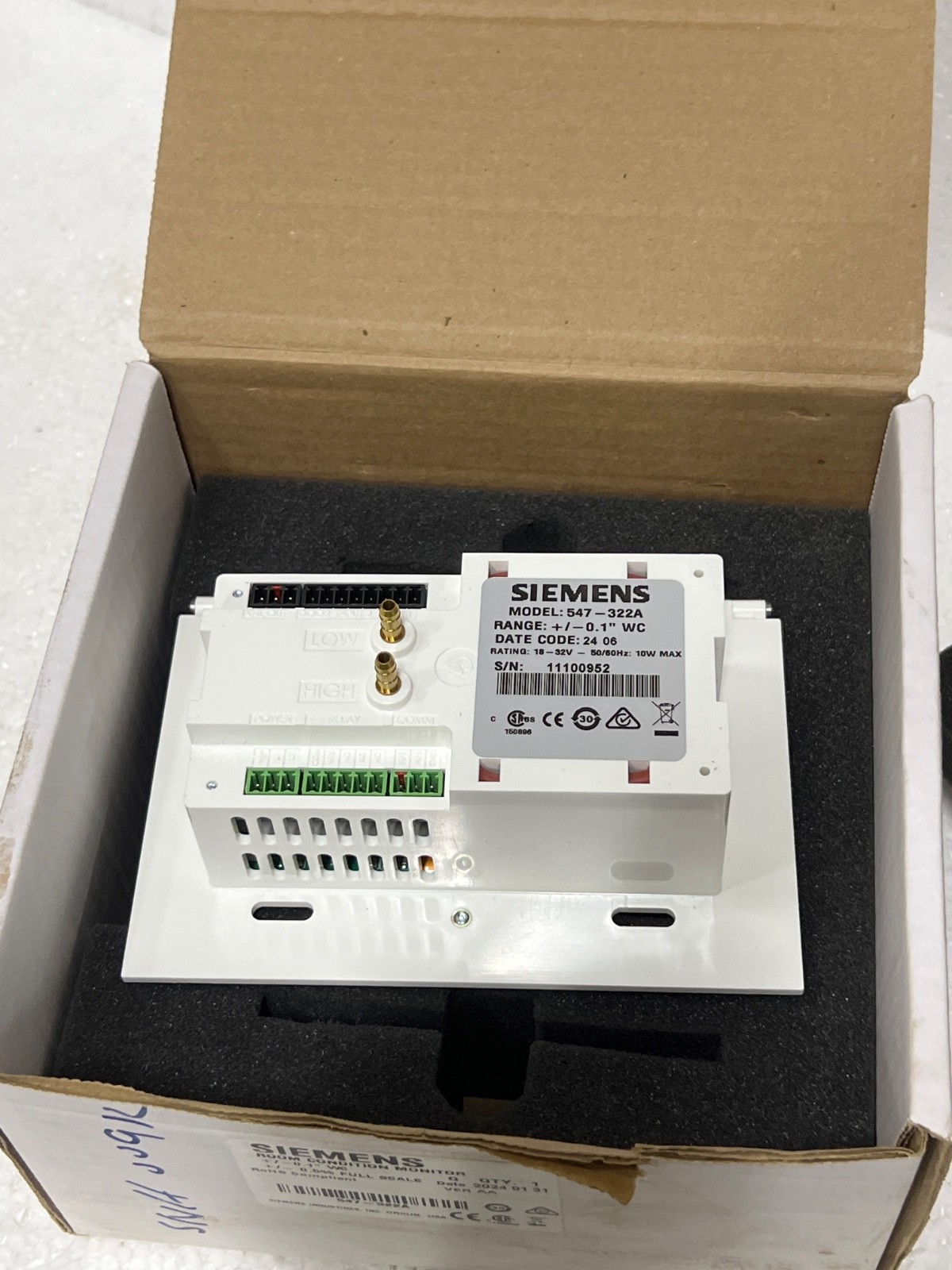 Siemens 547-322A Room Condition Monitor