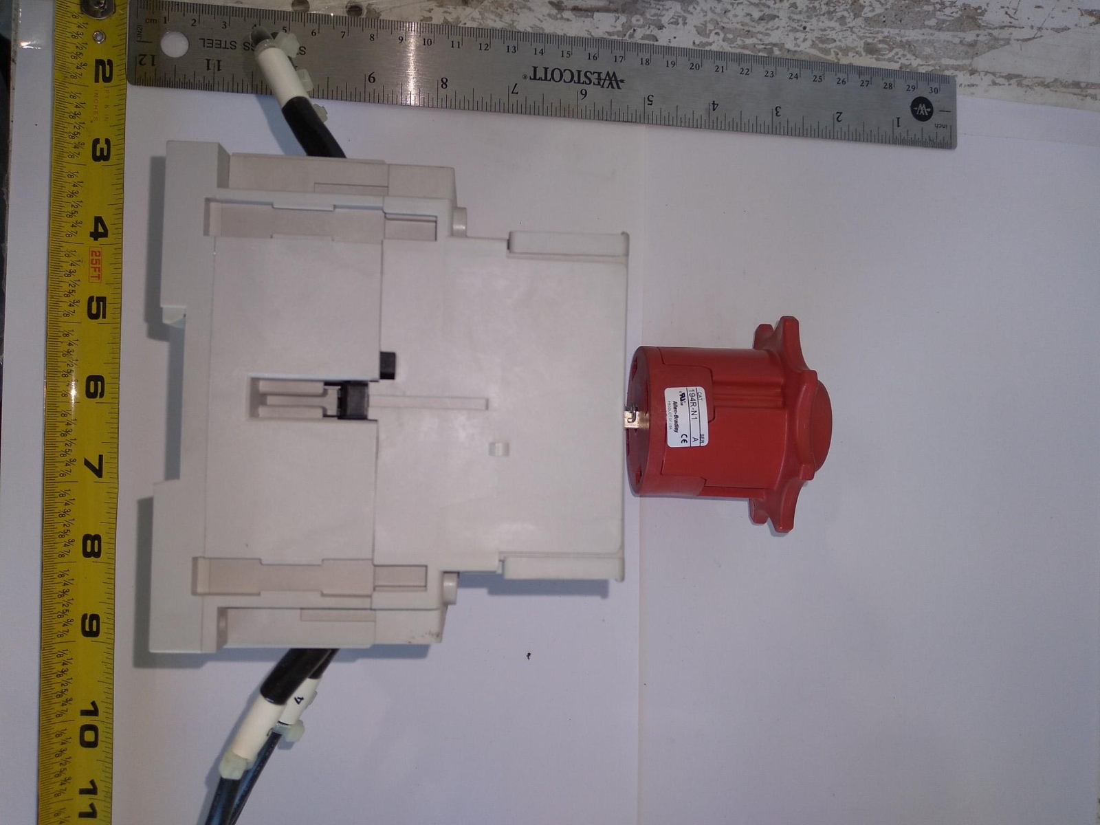 ALLEN-BRADLEY 194R-C30-1753 SER.A CLASS CC HRCI-MISC 30A MAX.