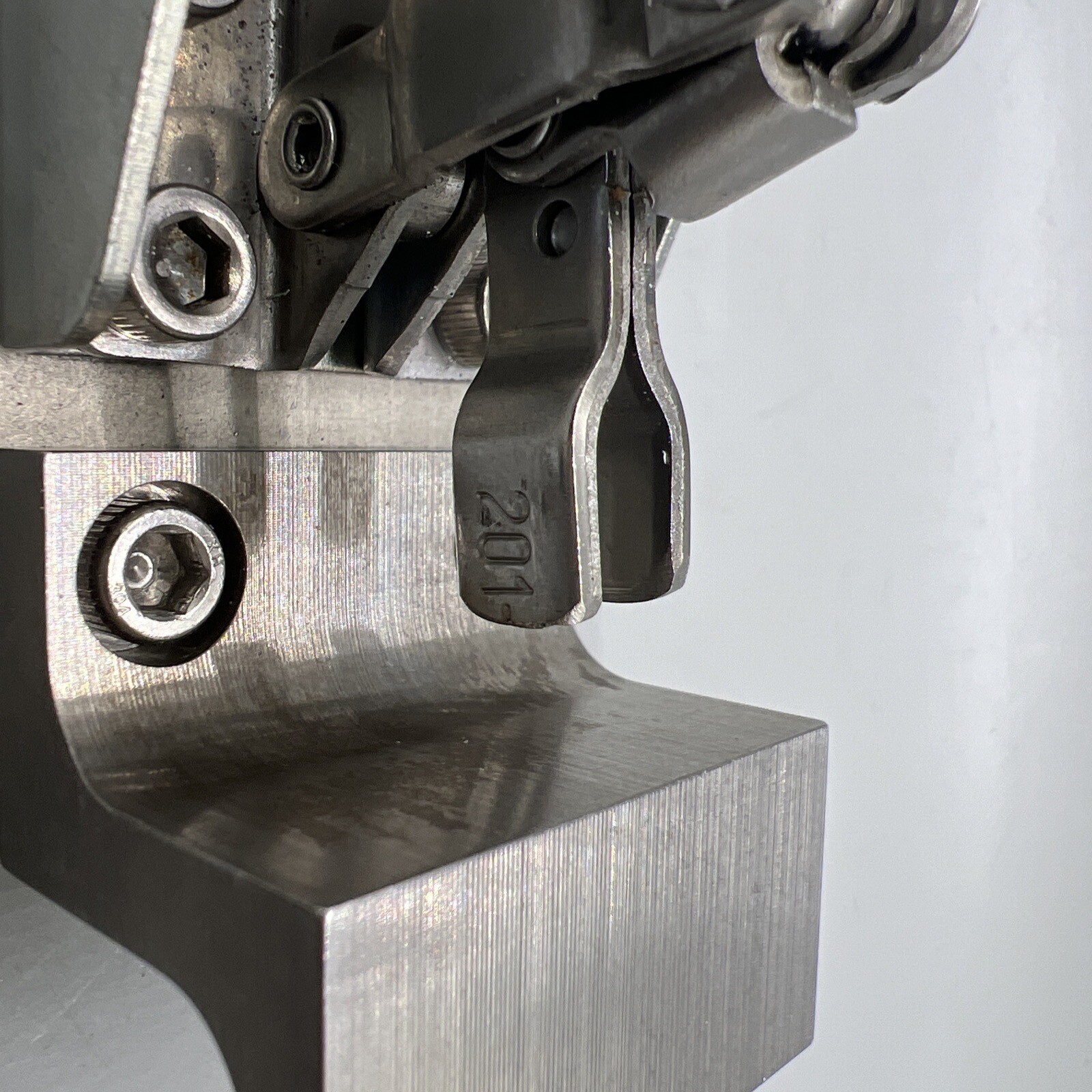 Swing Pneumatic Toggle Clamp De Sta Co 812-U / 812010 MR Hardware Cl169
