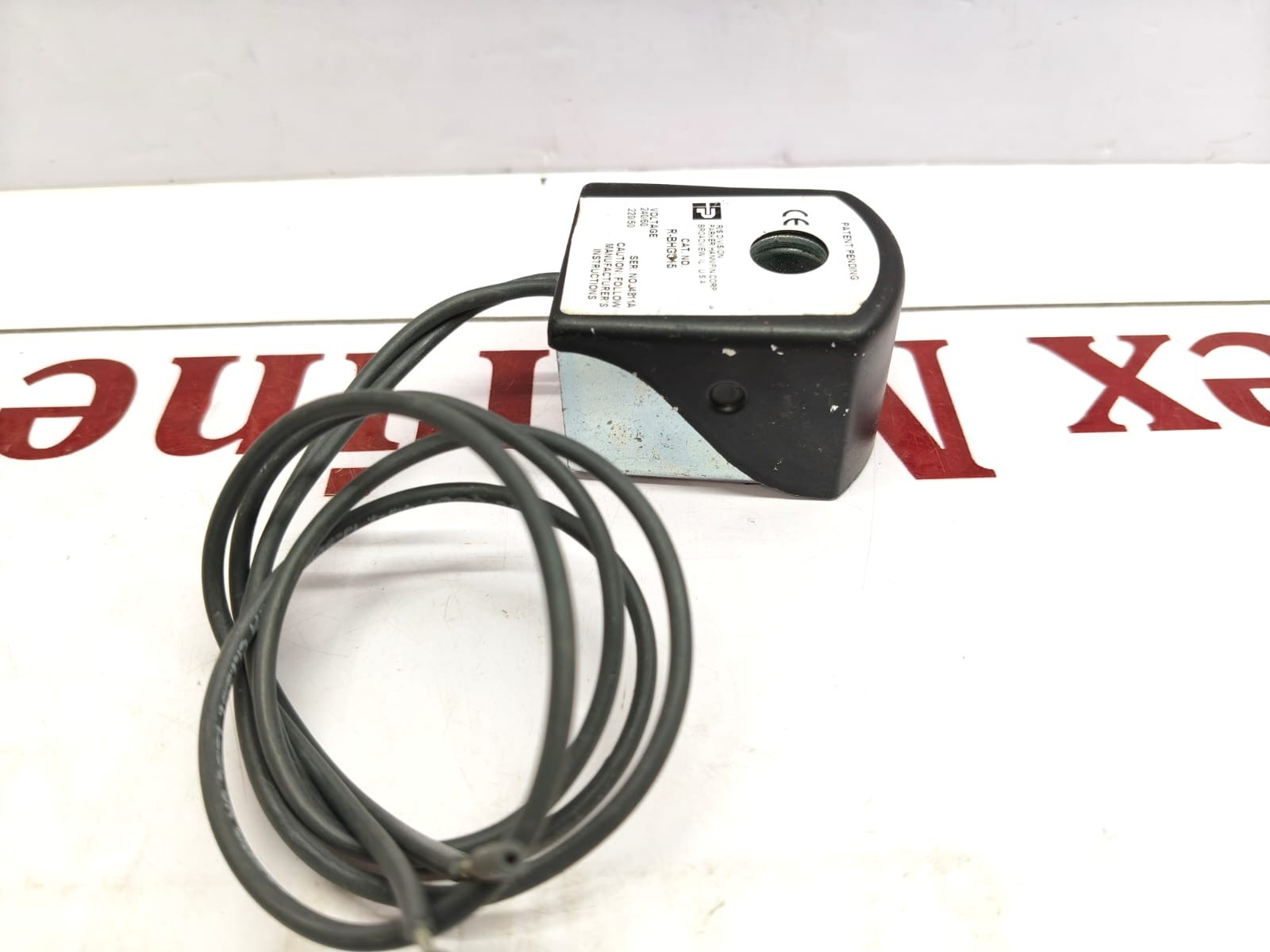 Parker R-BHGC15 LOT OF 3 Hannifin Solenoid Coil 240V/60Hz 220V/50Hz NEW