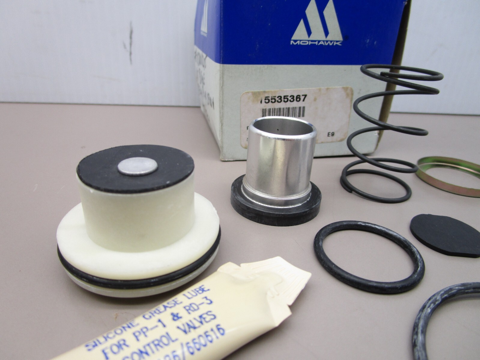 Mohawk 15535367 Repair Kit for R-14 Brake Relay Valve