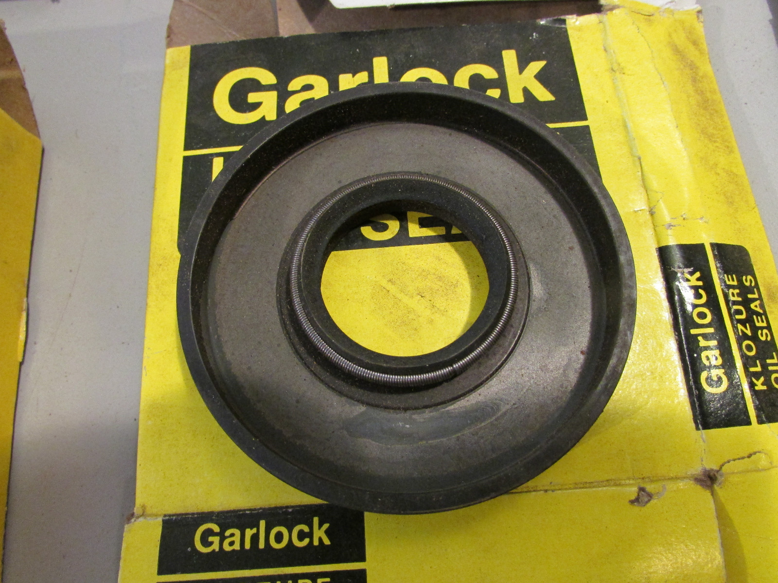 Garlock Klozure 94X6738 Lot of 9! 1.156 x 2.835 x .375