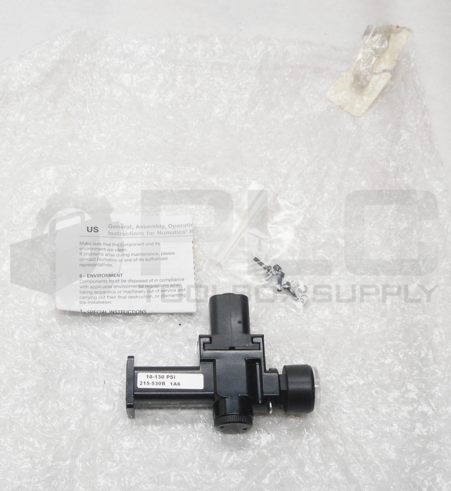 NEW NUMATICS 239-1826 PRESSURE GAUGE, 10-130PSI (215-530B 1A6)