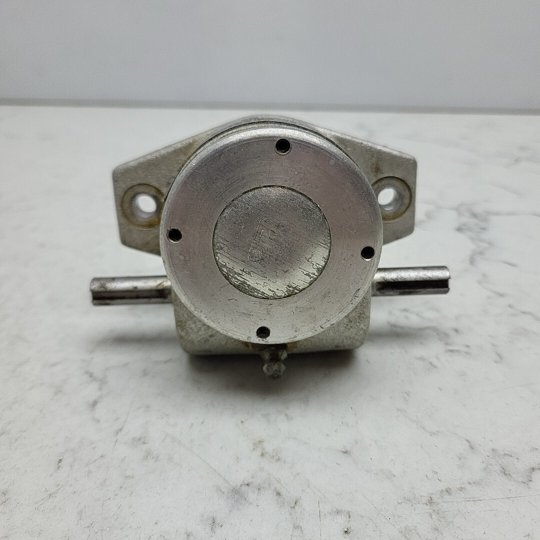 Joyce Dayton WJ500-6-INV-T1 Machine Screw Jack 5:1 Ratio WJ500ITN Used