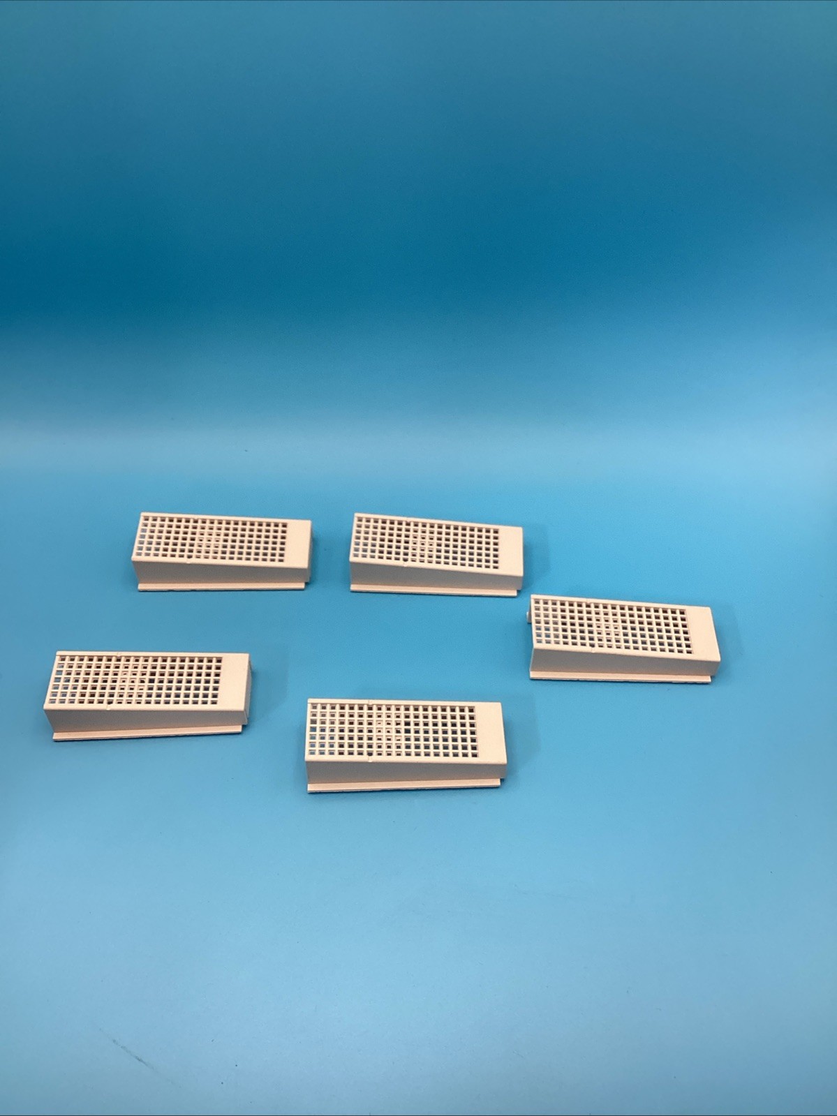 EATON NZM2-XIPA FINGER PROTECTION COVER (lot Of 5) Used SHIPS FREE