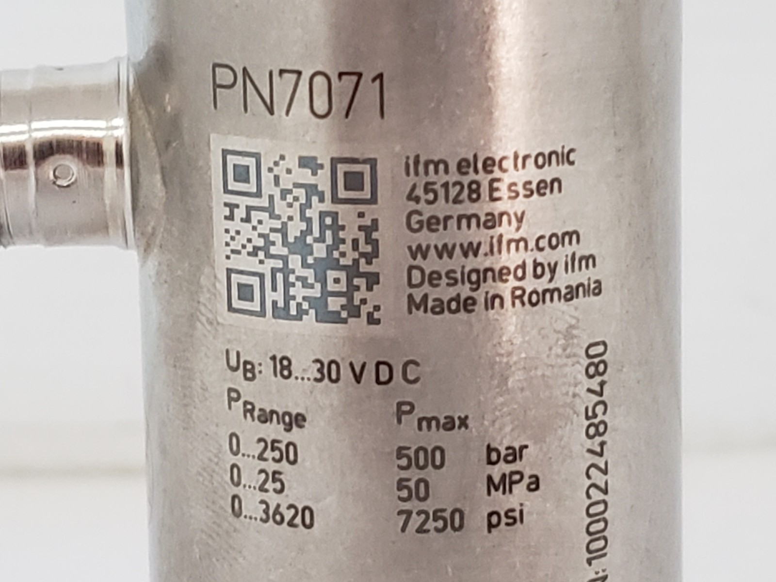 IFM ELECTRONIC PN-250-SER14-QFRKG/US 1V-PN7071 PRESSURE SENSOR W/DISPLAY NIB