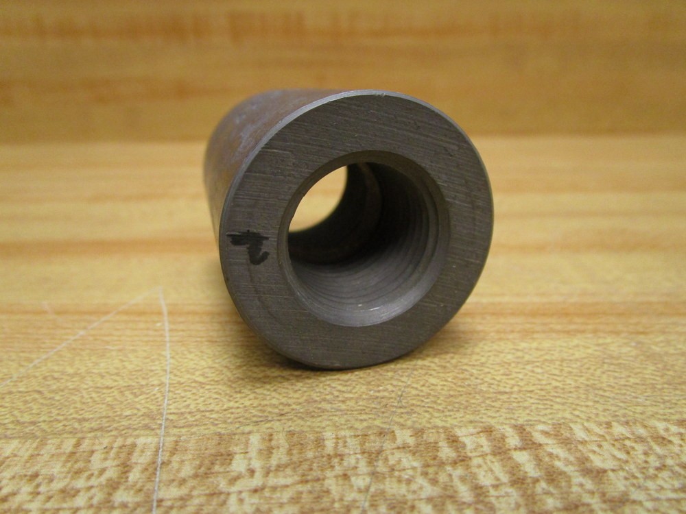 Part 3/4X1/2 3M SA/A105 B16 Reducing Coupling FNPT 3/4X1/2 S 3000