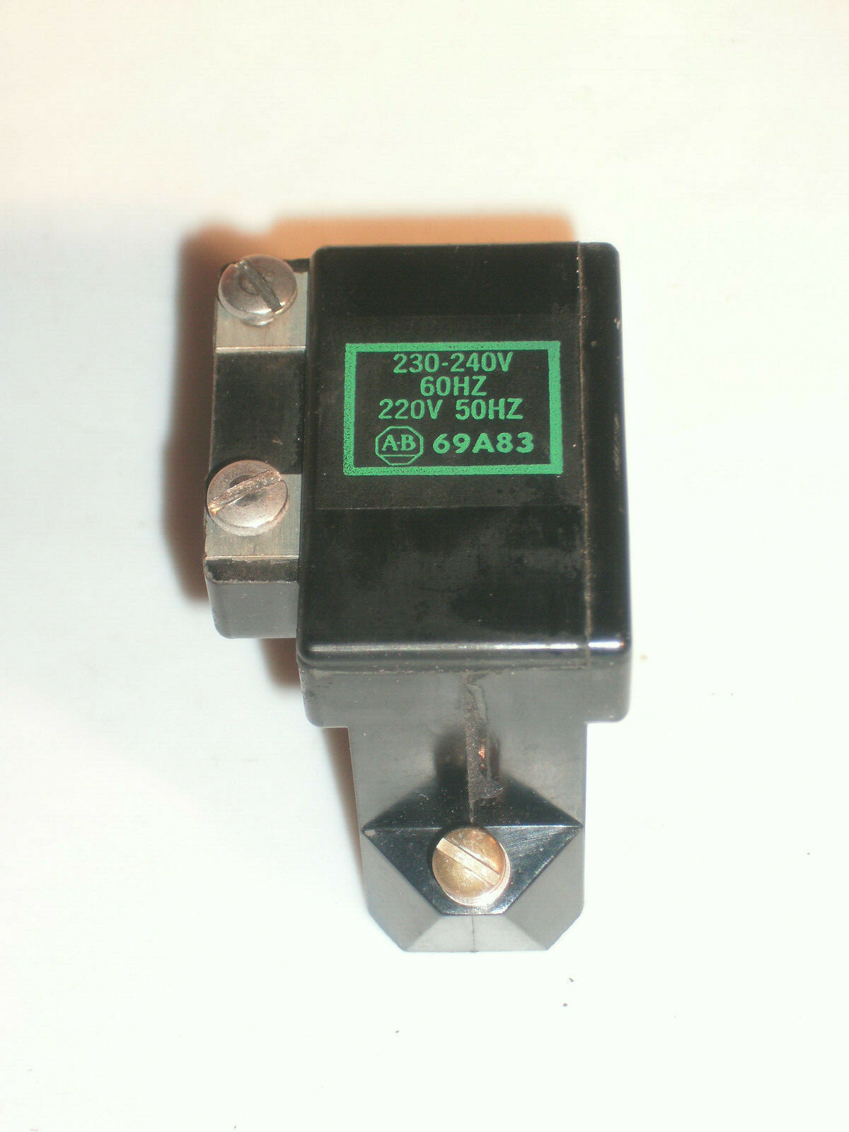ALLEN BRADLEY 69A83 OPERATING COIL SIZE 00 220V/50Hz 230-240V/60Hz – 13 AVAIL