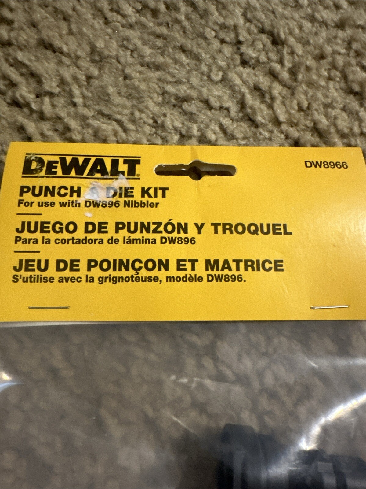 DEWALT DW8966 Punch & Die Kit, for use with the DW896 Nibbler