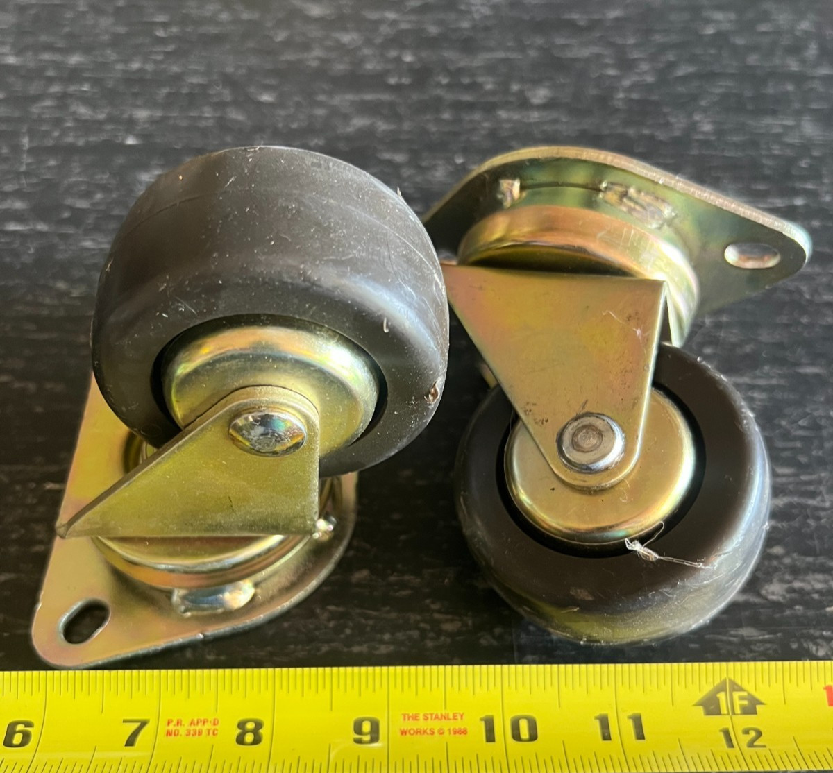 Lot of 2) Faultless Air Cargo Swivel Caster Wheel 2-3/4″ Diam Nylon 375lb Max