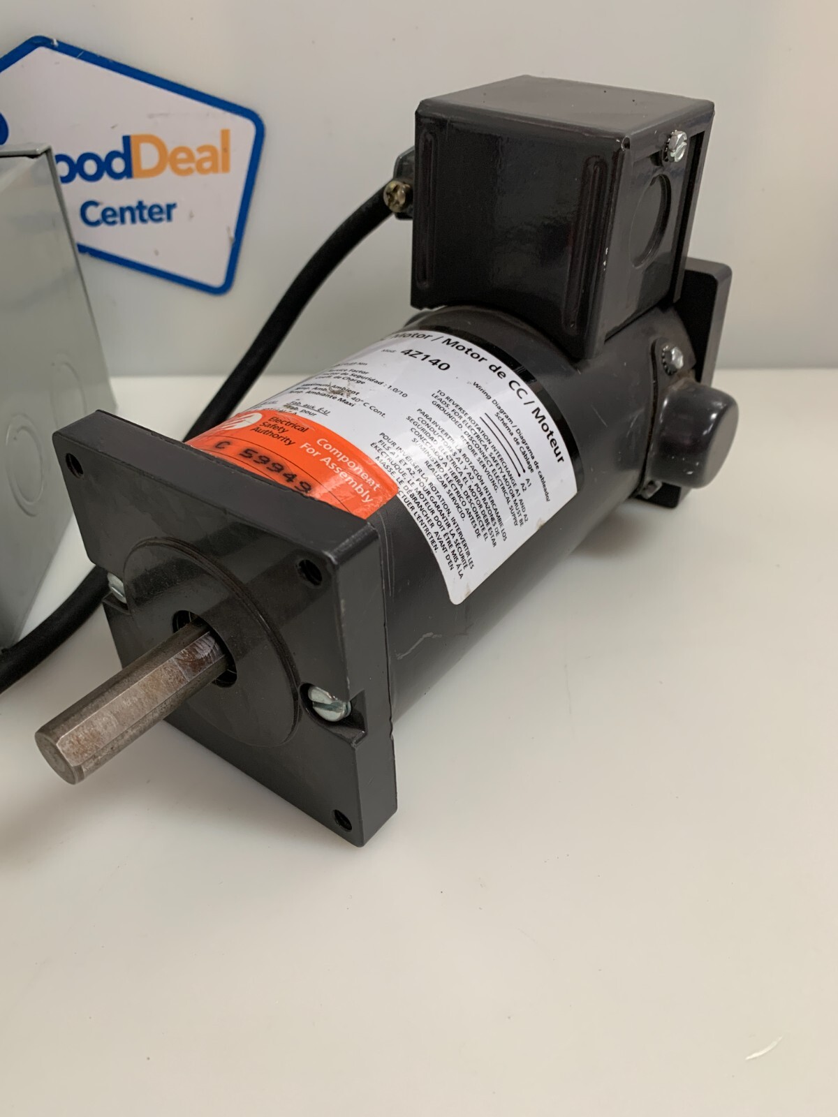 DAYTON DC MOTOR 4Z140 1/8HP W/DAYTON SPEED CONTROL BOX 4Z827D