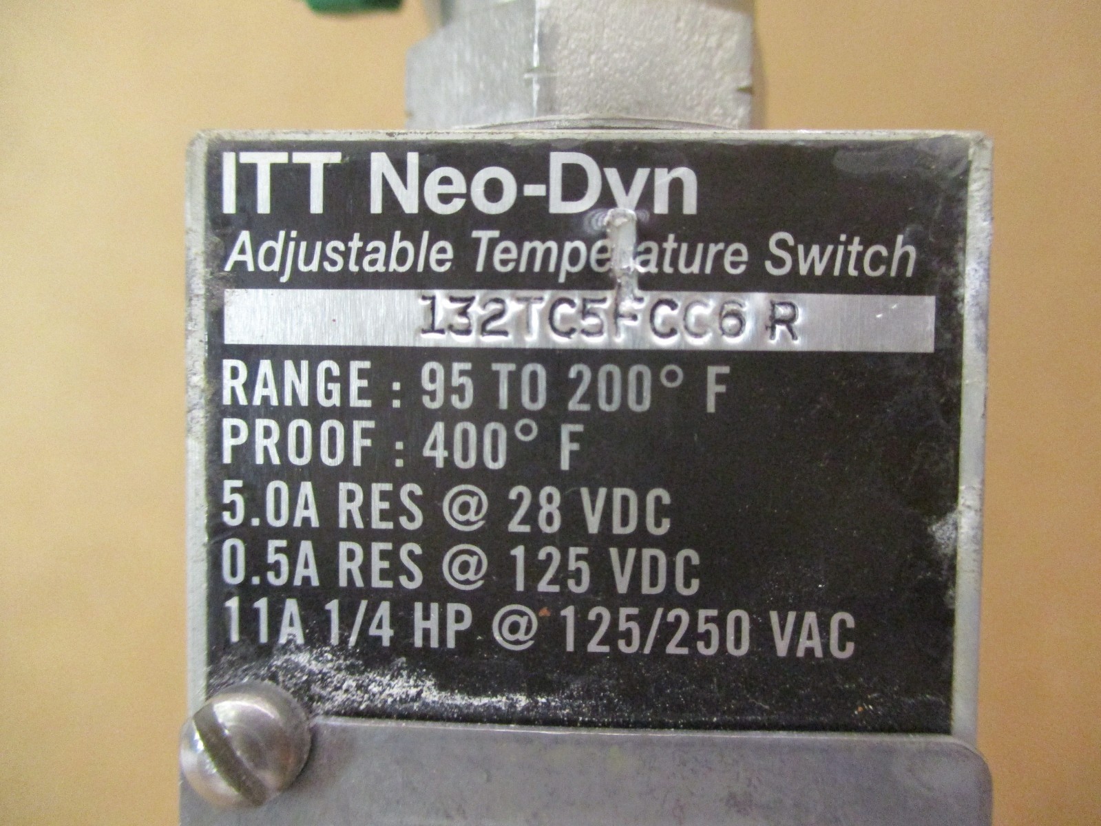 ITT Neo-Dyn 132TC5FCC6R 95-200F Adjustable Temperature Switch 52816PRX