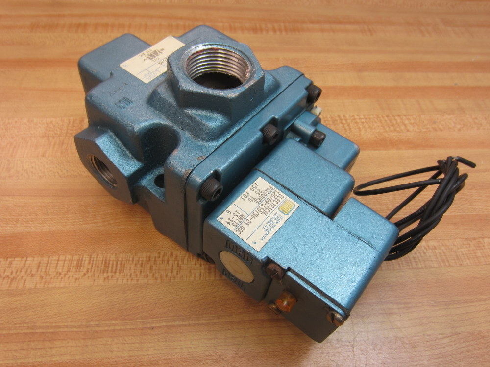 MAC 57B-31-116AA Solenoid Valve 57B31116AA
