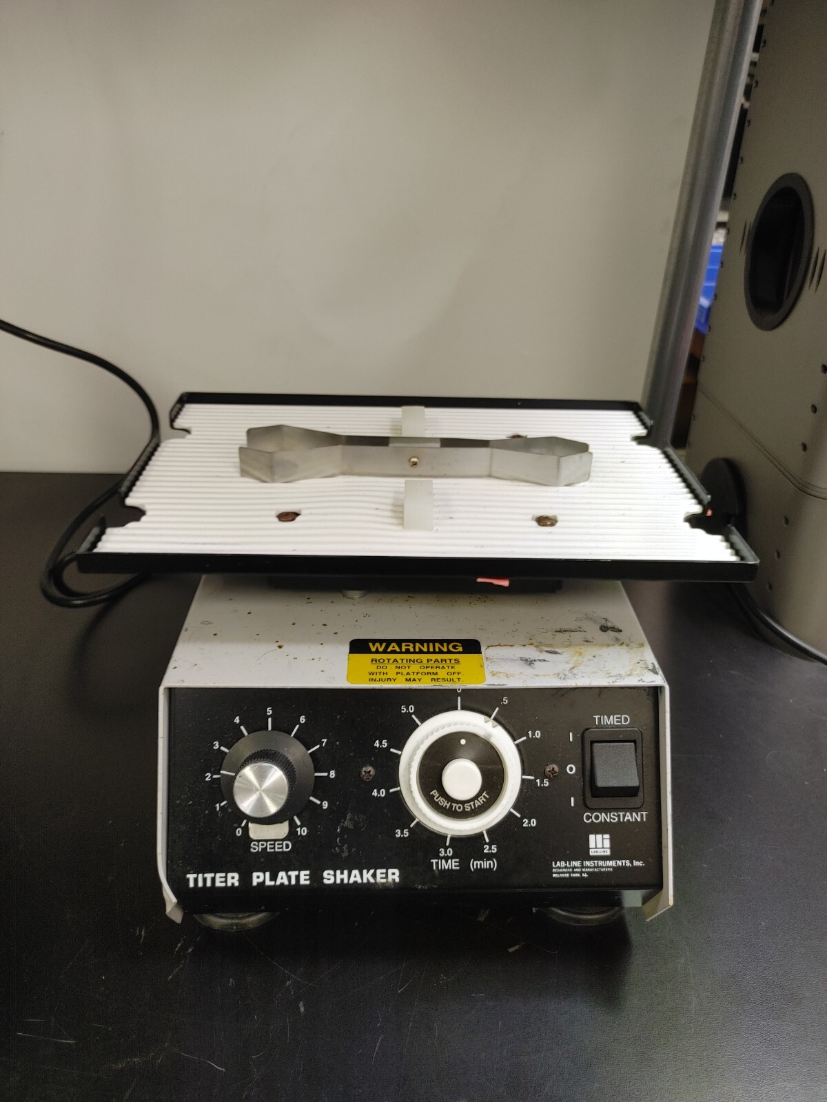 BARNSTEAD International 4625 LAB LINE Instruments Titer Plate Shaker