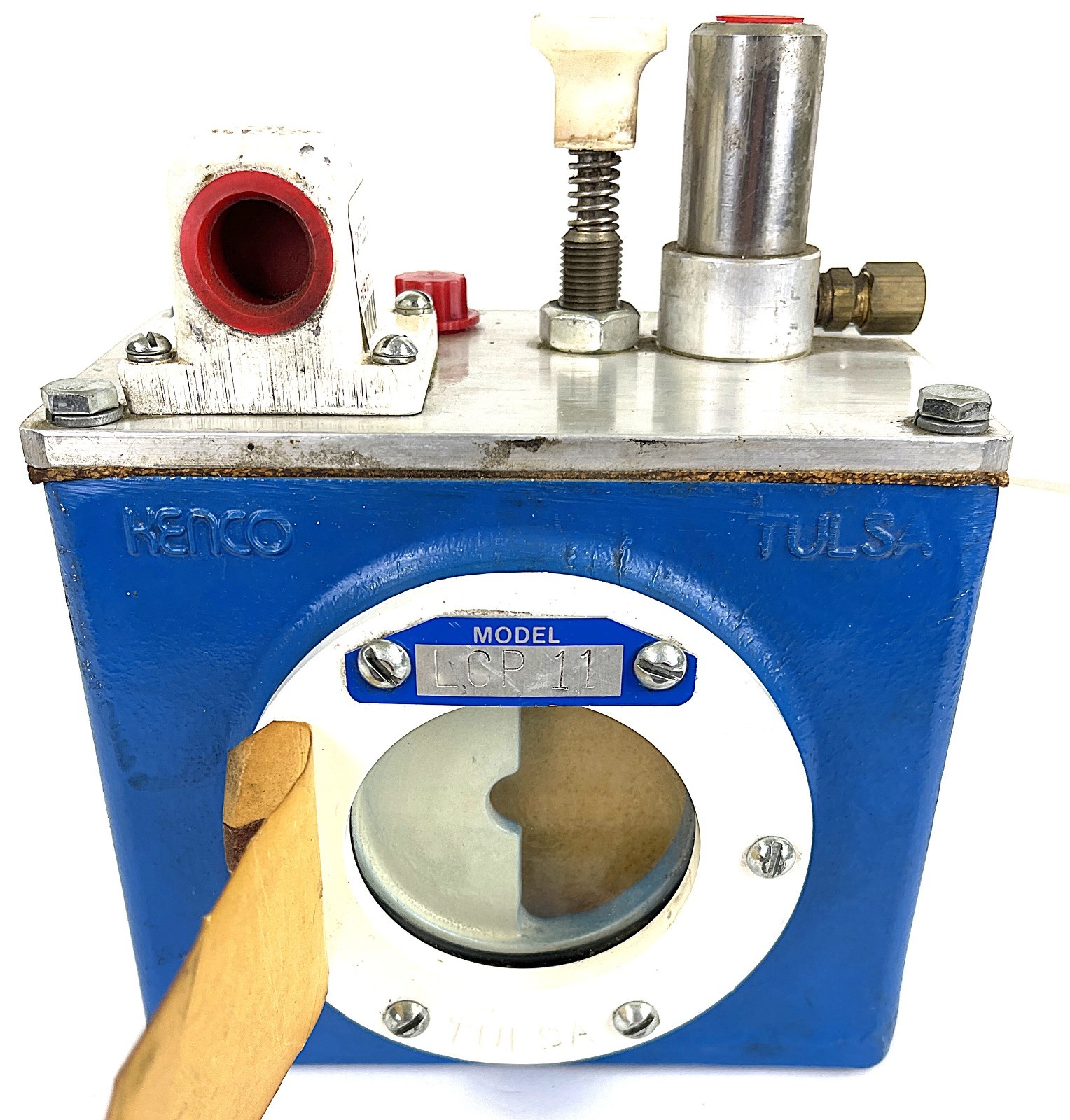 KENCO, LCP-11, PRESSURE 70 PSI, 3/8″ VENT, OIL LEVEL CONTROLLER, SURPLUS