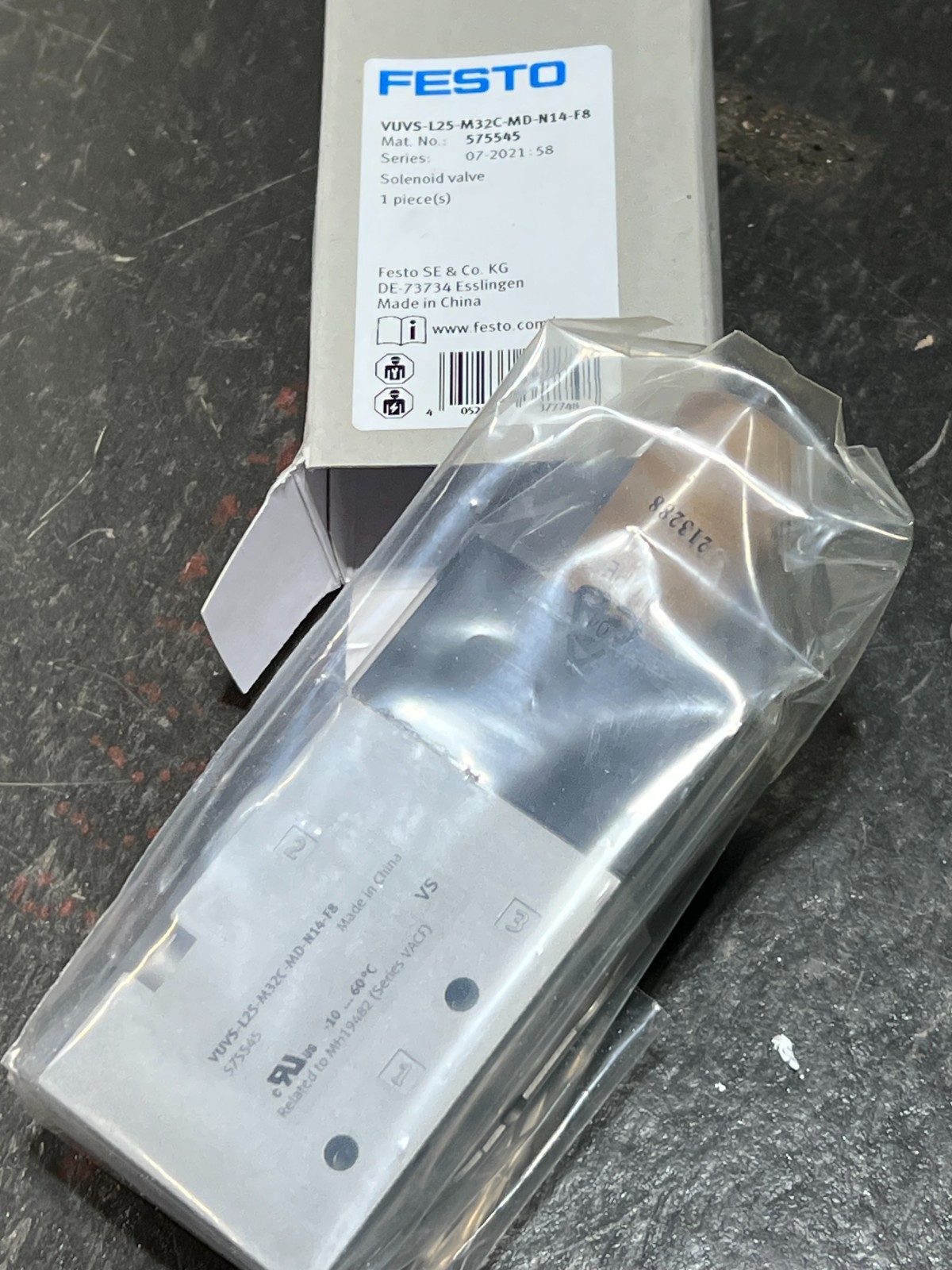 festo vuvs-l25-m32c-md-n14-f8 nos 575545