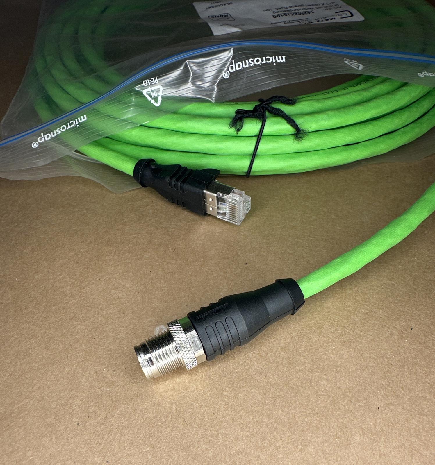 Metz Connect 142M2X15100 M12-RJ45 10m