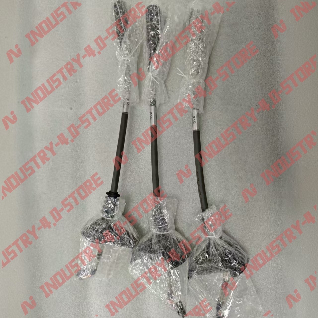 KUKA 00-213-086 0.3 m Robot Connection Cable#1pcs new in box