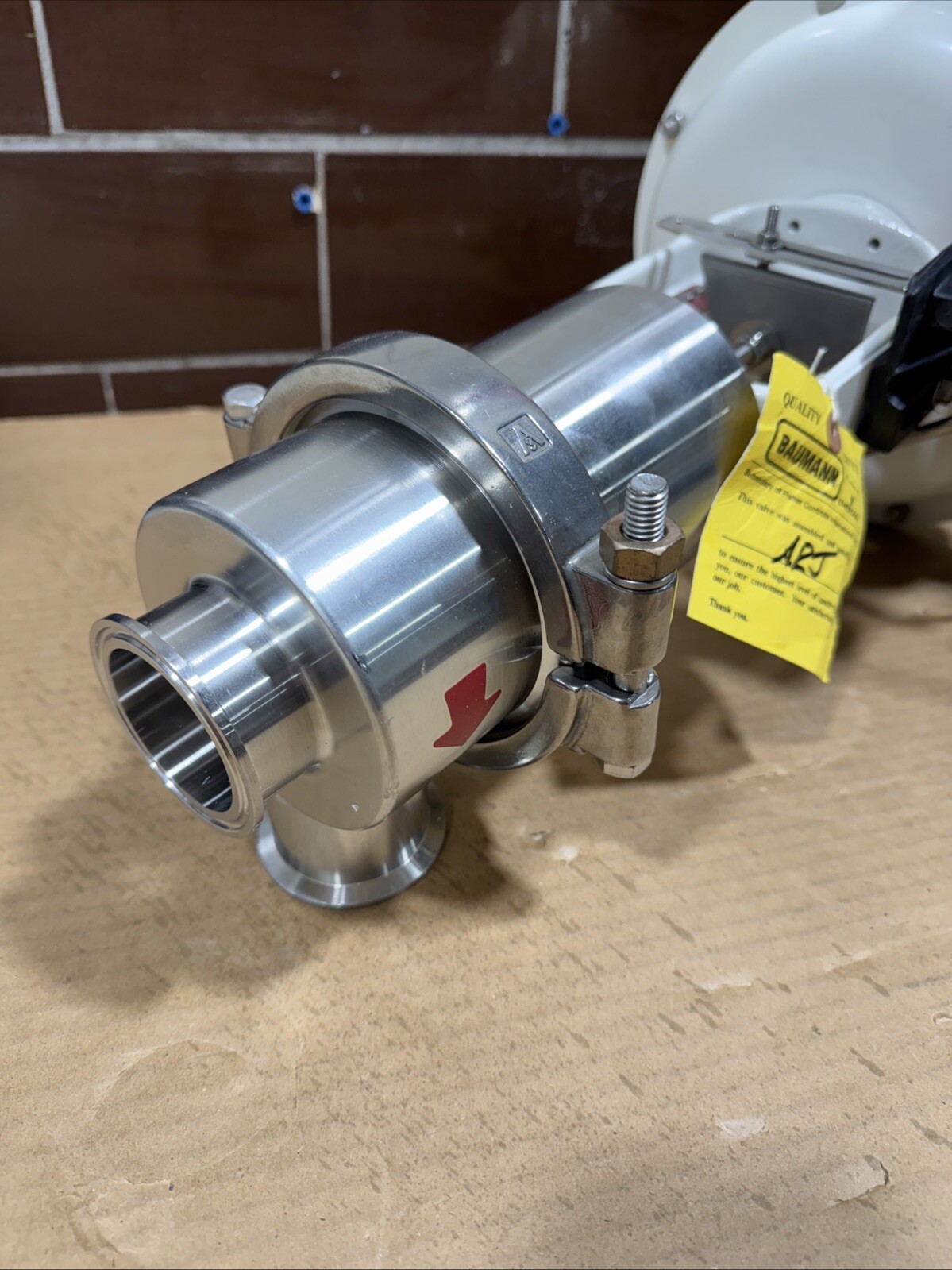 *NEW* Baumann Fisher Rosemount 54-84 431SA 30VDC 7-13 PSI Valve