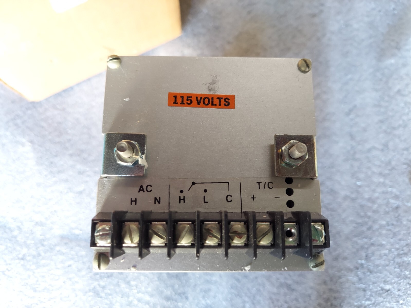 New Thermo Electric 3220351017 Temperature Indicator Module