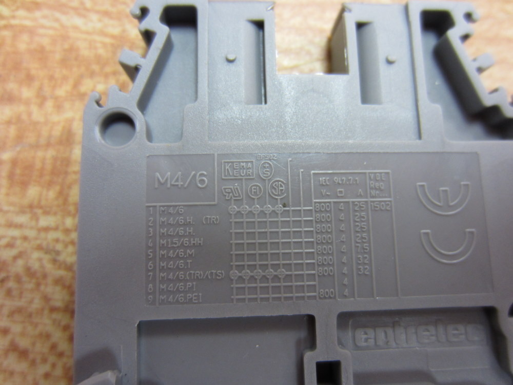ABB Entrelec M4/6 Terminal Blocks 1SNA115116R0700 (Pack of 108)
