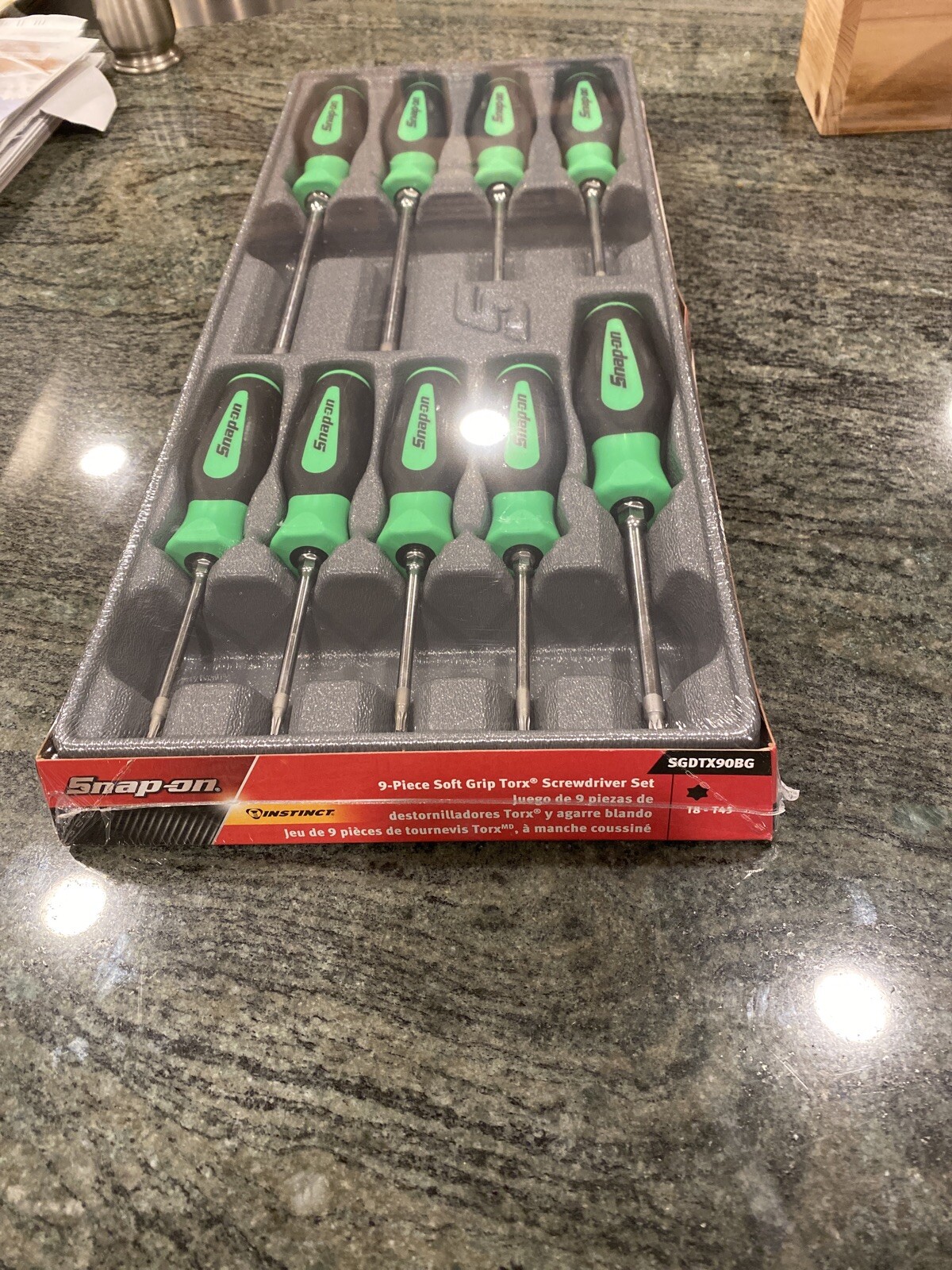 Snap-On sgdtx90bg 9 piece soft grip torx screwdriver set t8-t45 sealed