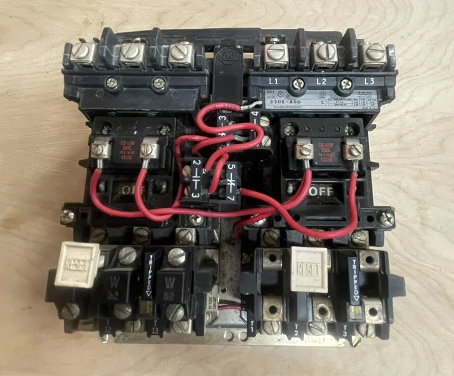Allen-Bradley 520E-A0D, Size 0, Reversing Starter w/ 120V Coil SERIES c