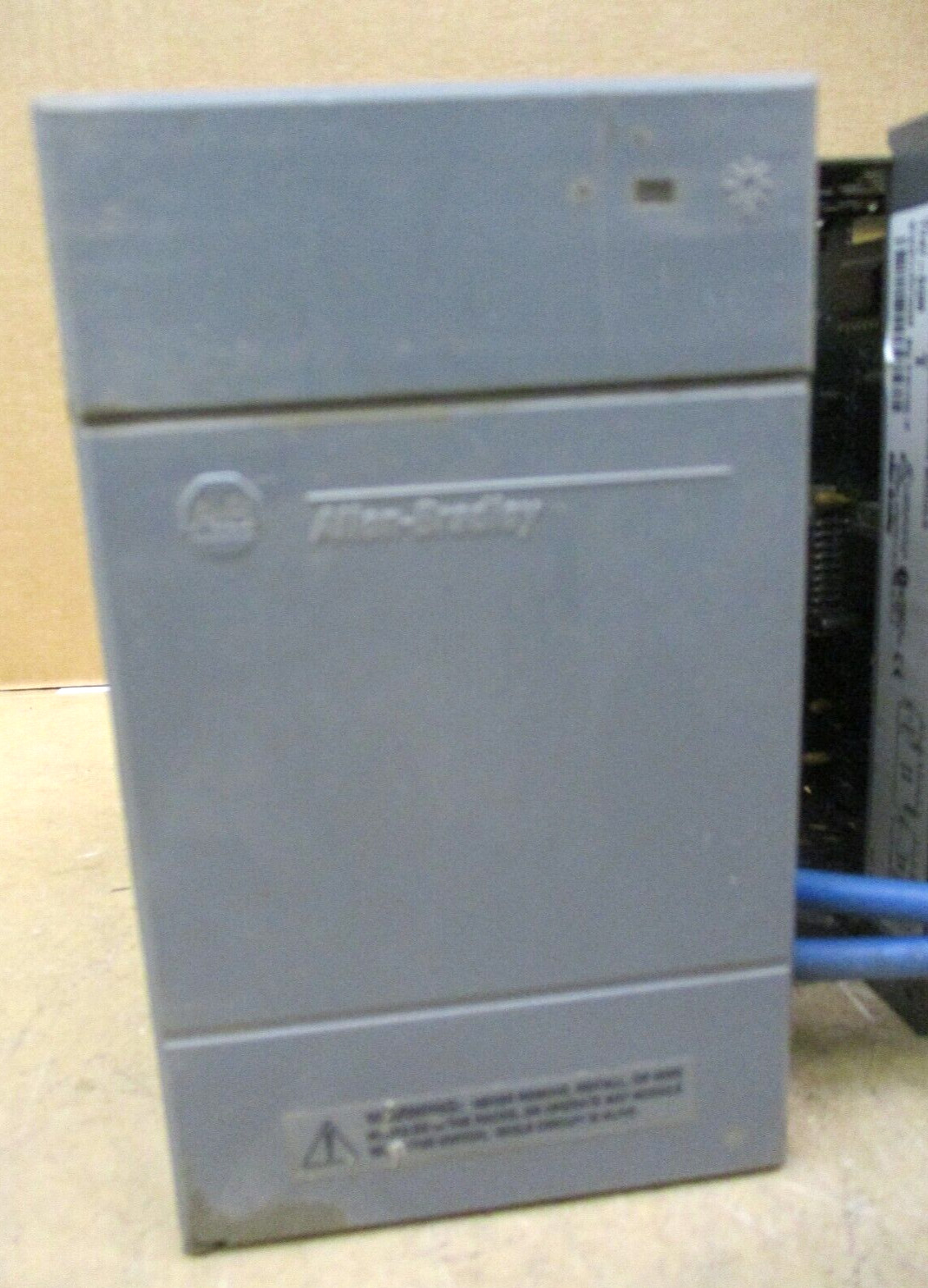 Allen-Bradley SLC 500 1746-P3 Ser A 1747-DCM Ser A 1747-SDN Ser B 48665GN