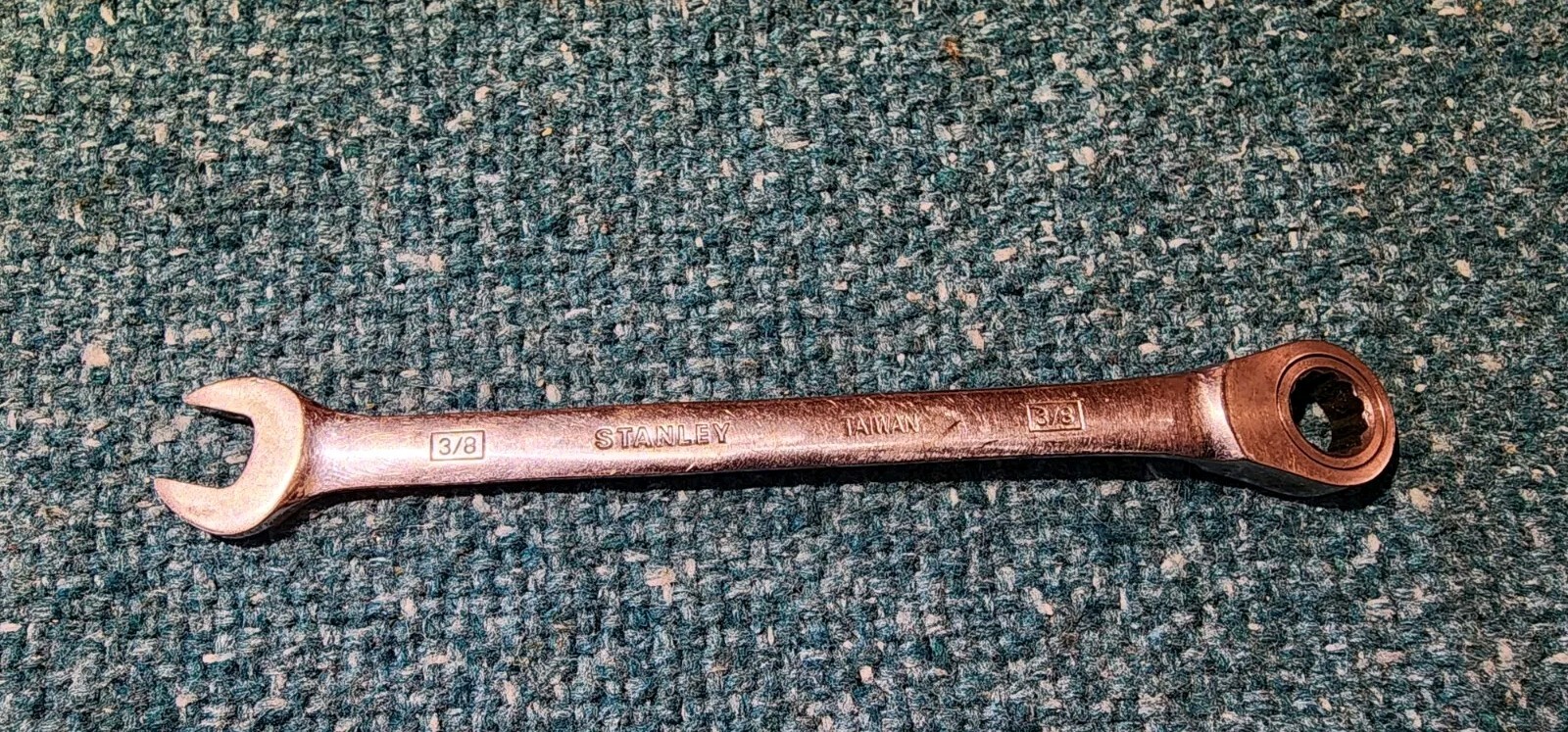 Stanley 3/8″, 87-822 12-Point Reversible Ratcheting Combination Wrench! Taiwan!